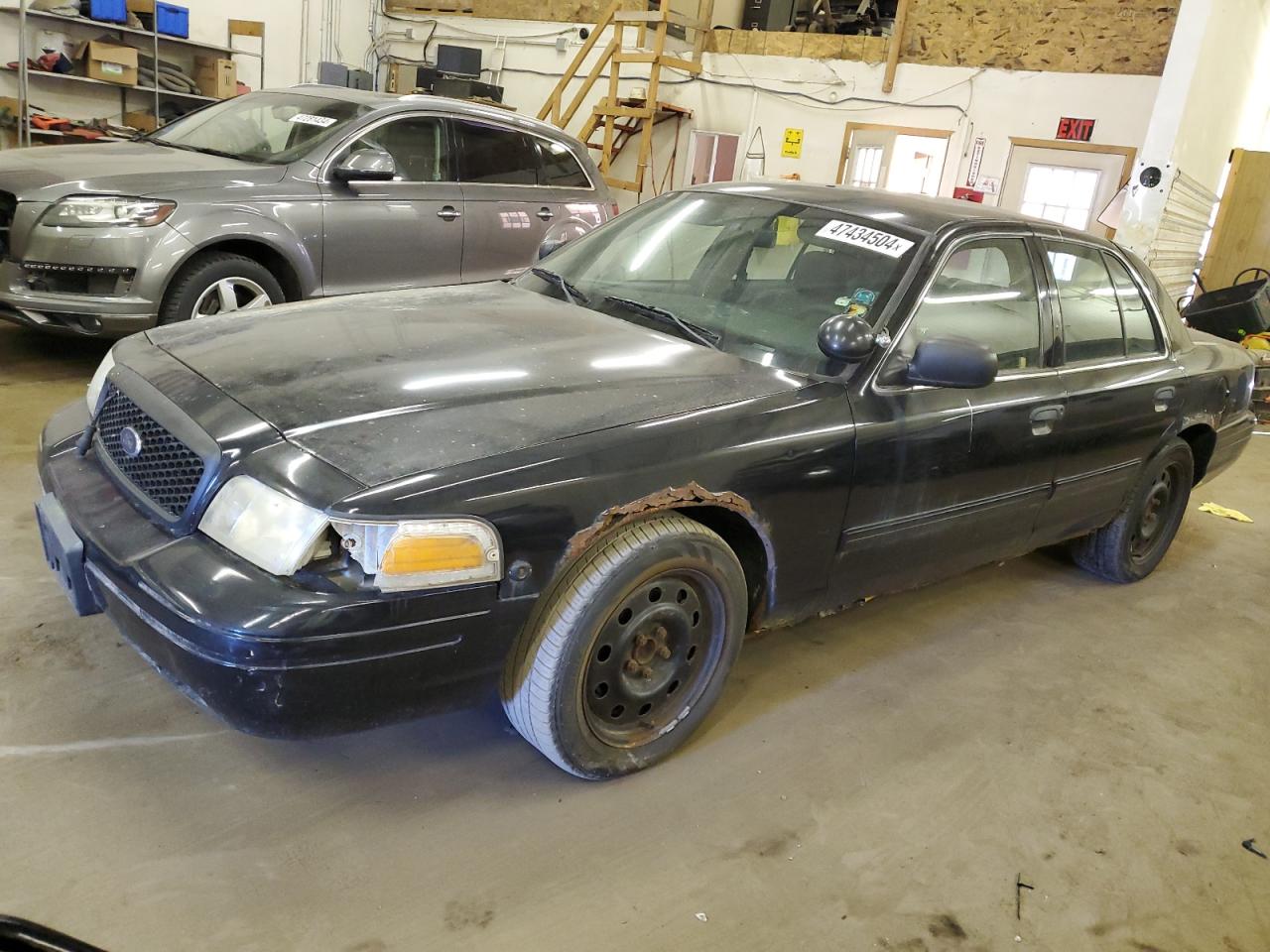 FORD CROWN VICTORIA 2010 2fabp7bv1ax102938