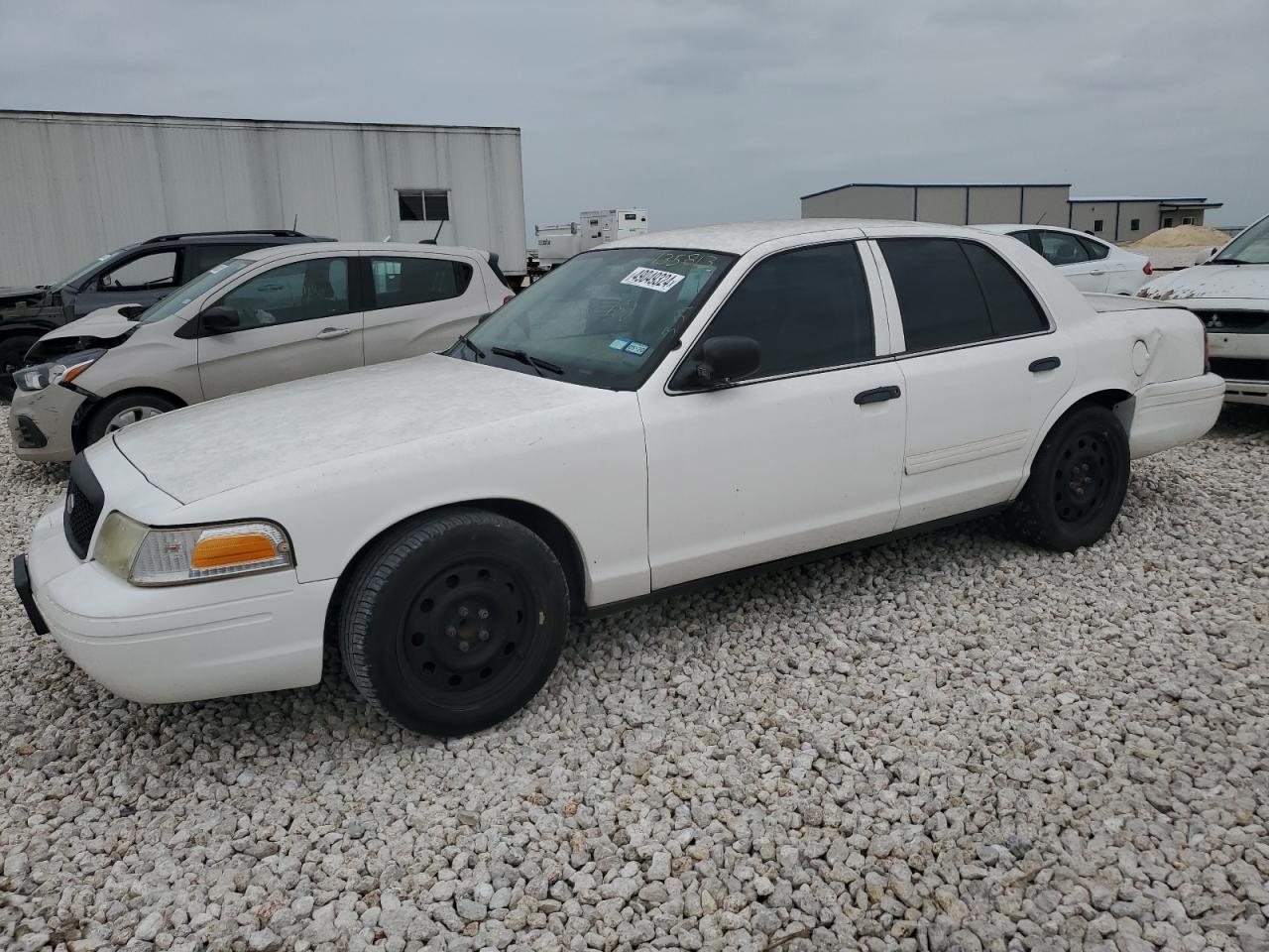 FORD CROWN VICTORIA 2010 2fabp7bv3ax135813