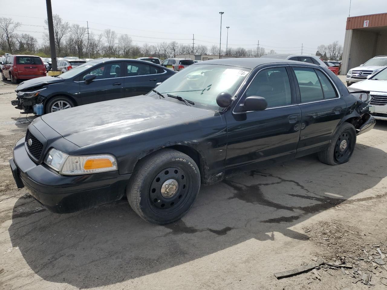 FORD CROWN VICTORIA 2006 2fafp71wx6x120311