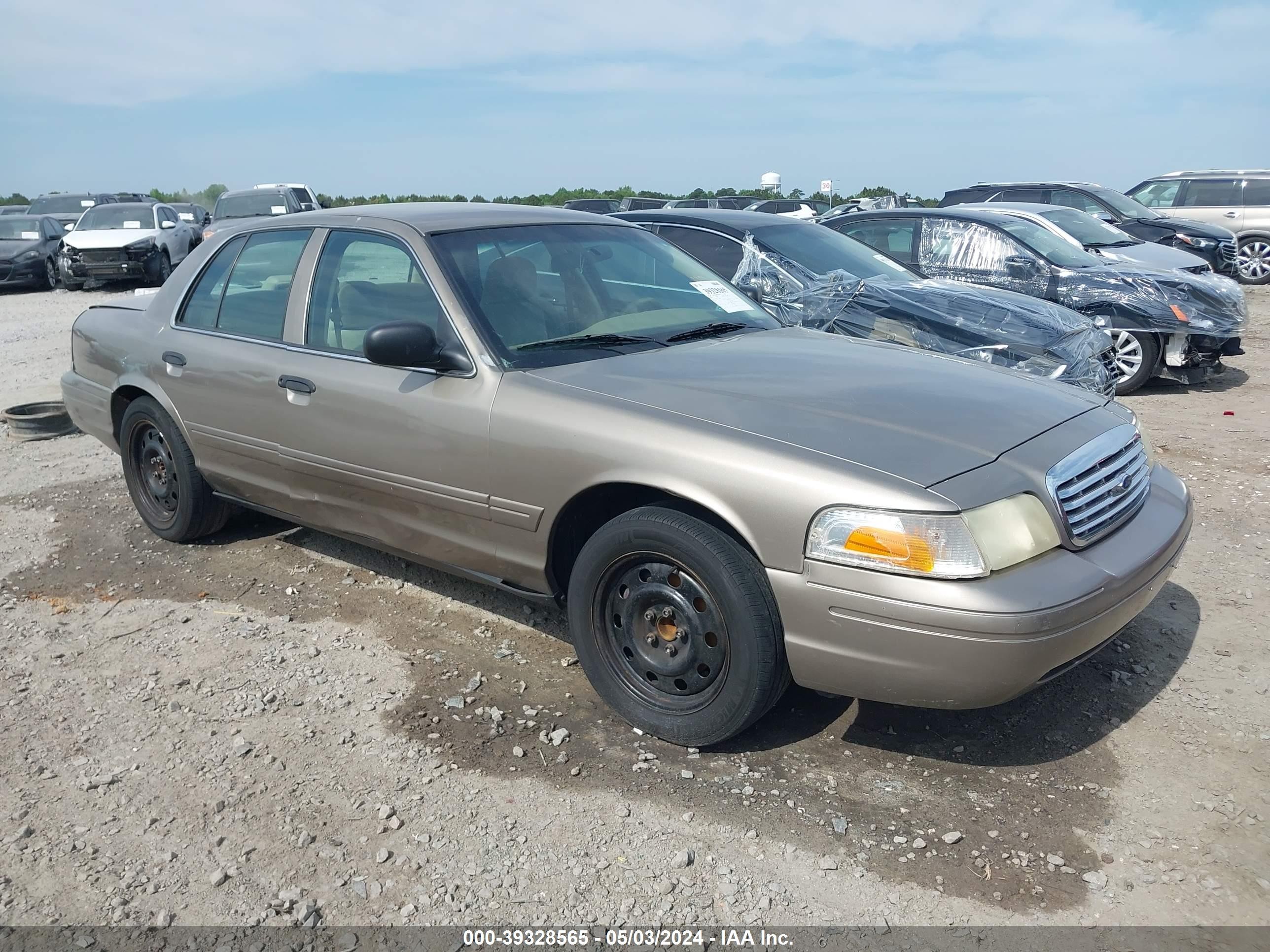 FORD CROWN VICTORIA 2006 2fafp73v76x106841