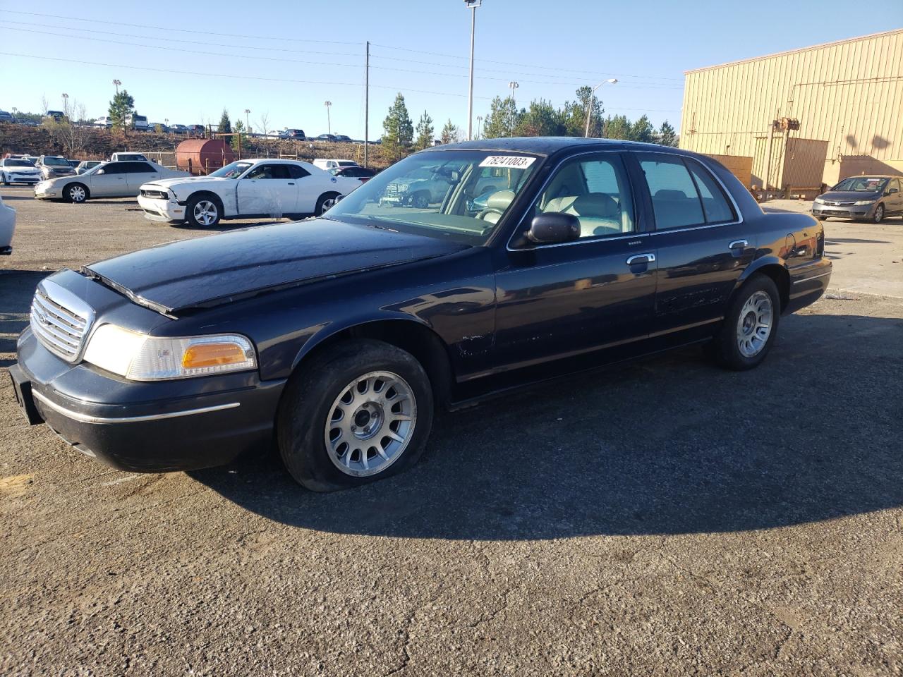 FORD CROWN VICTORIA 1999 2fafp74w8xx127481