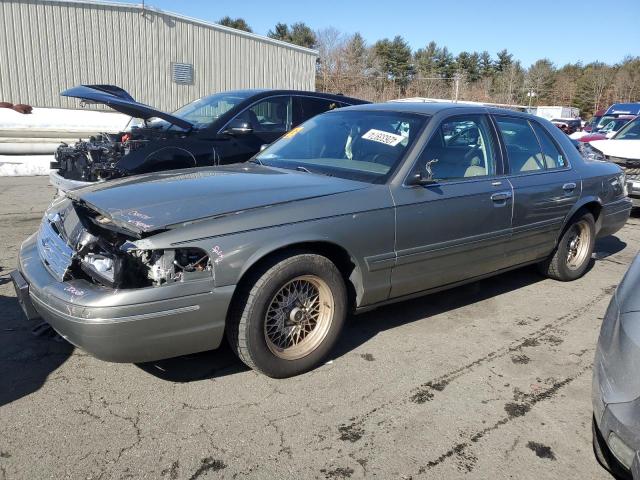 FORD CROWN VIC 2002 2fafp74w92x152124