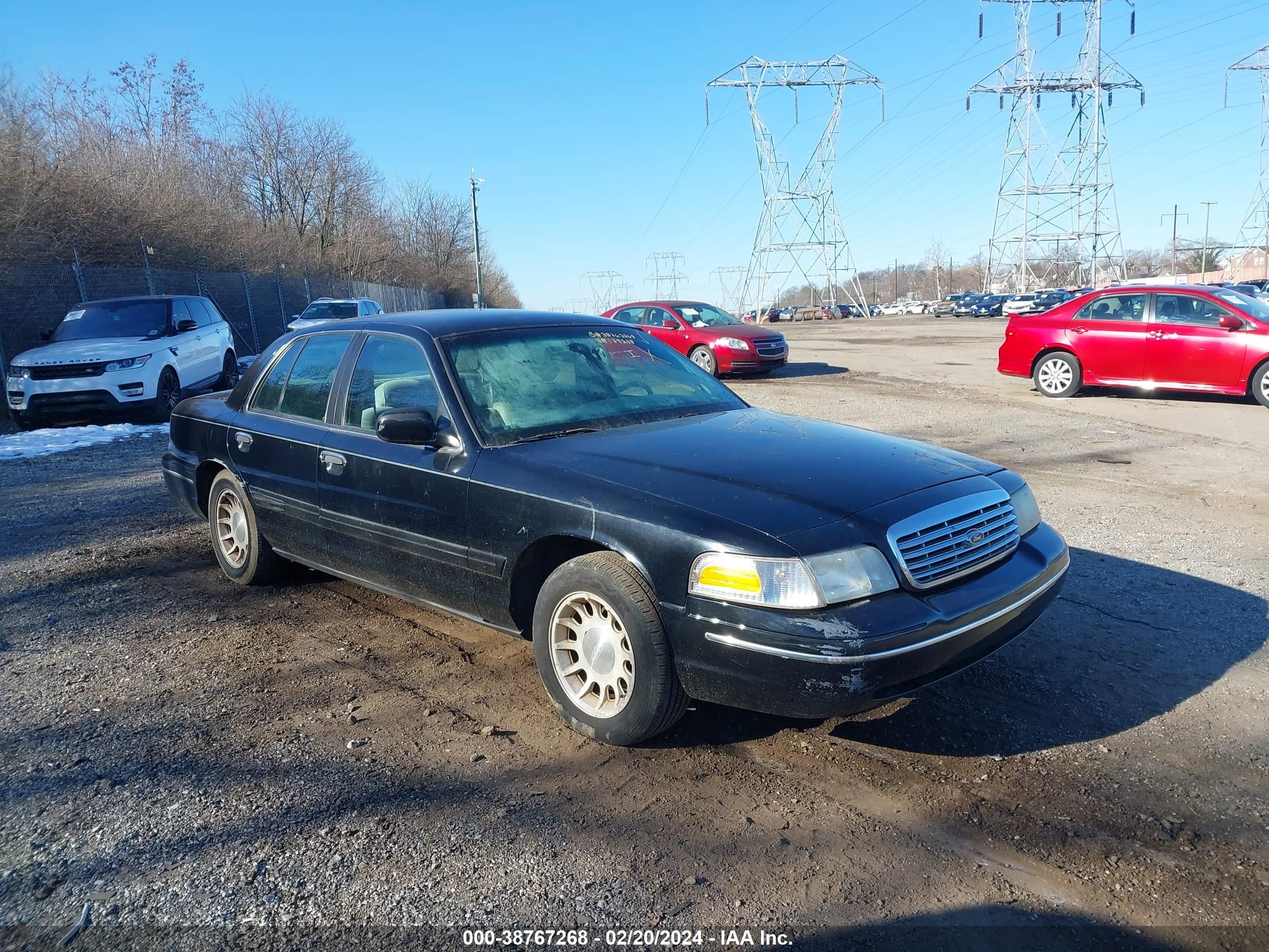 FORD CROWN VICTORIA 1999 2fafp74w9xx179248