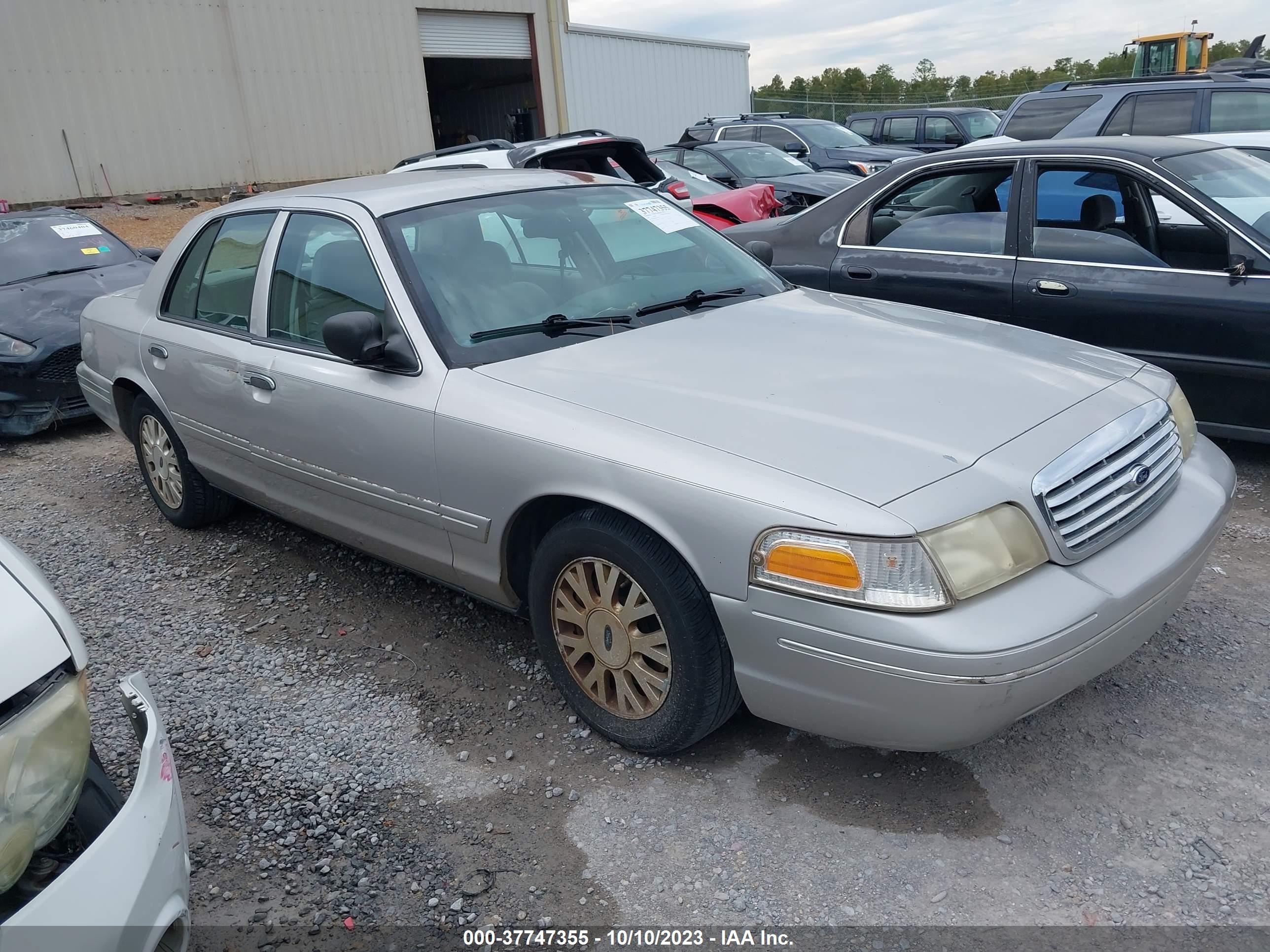 FORD CROWN VICTORIA 2004 2fafp74wx4x128322