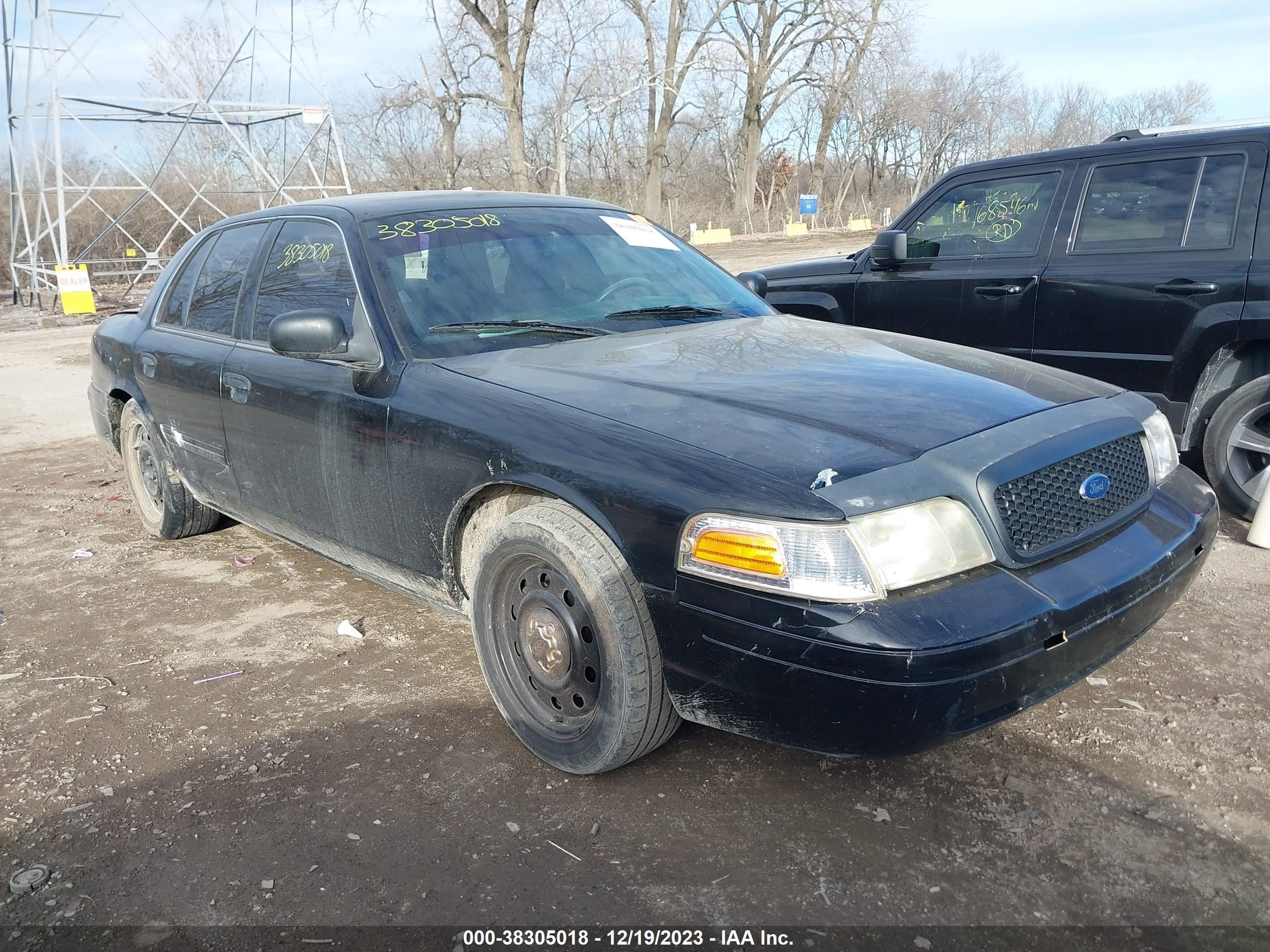 FORD CROWN VICTORIA 2009 2fahp71v69x147154