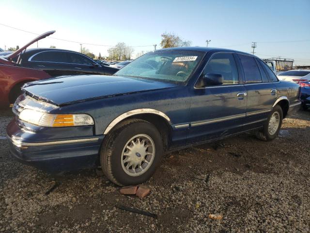 FORD CROWN VIC 1996 2falp74w2tx214225