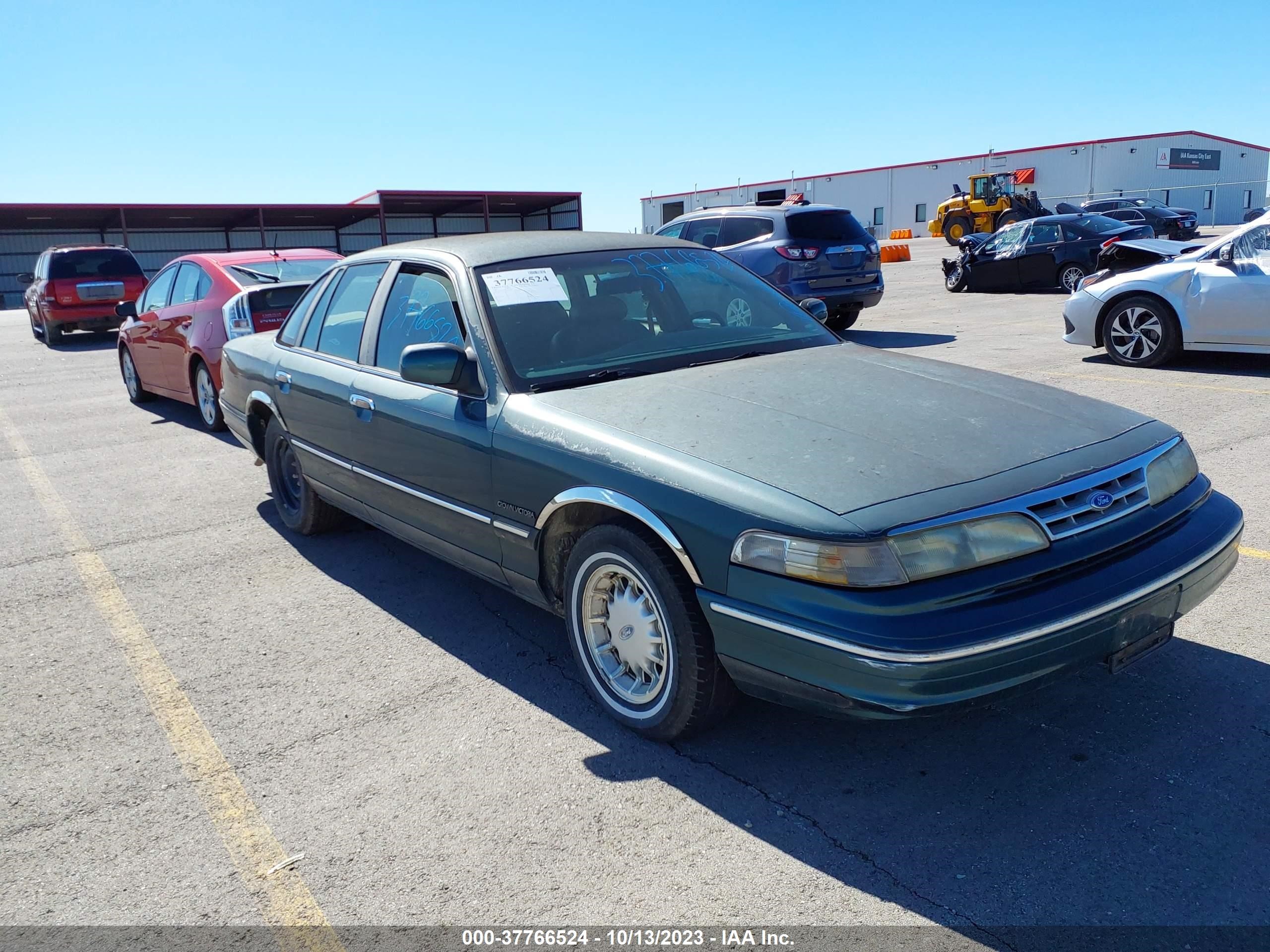 FORD CROWN VICTORIA 1995 2falp74w3sx129893