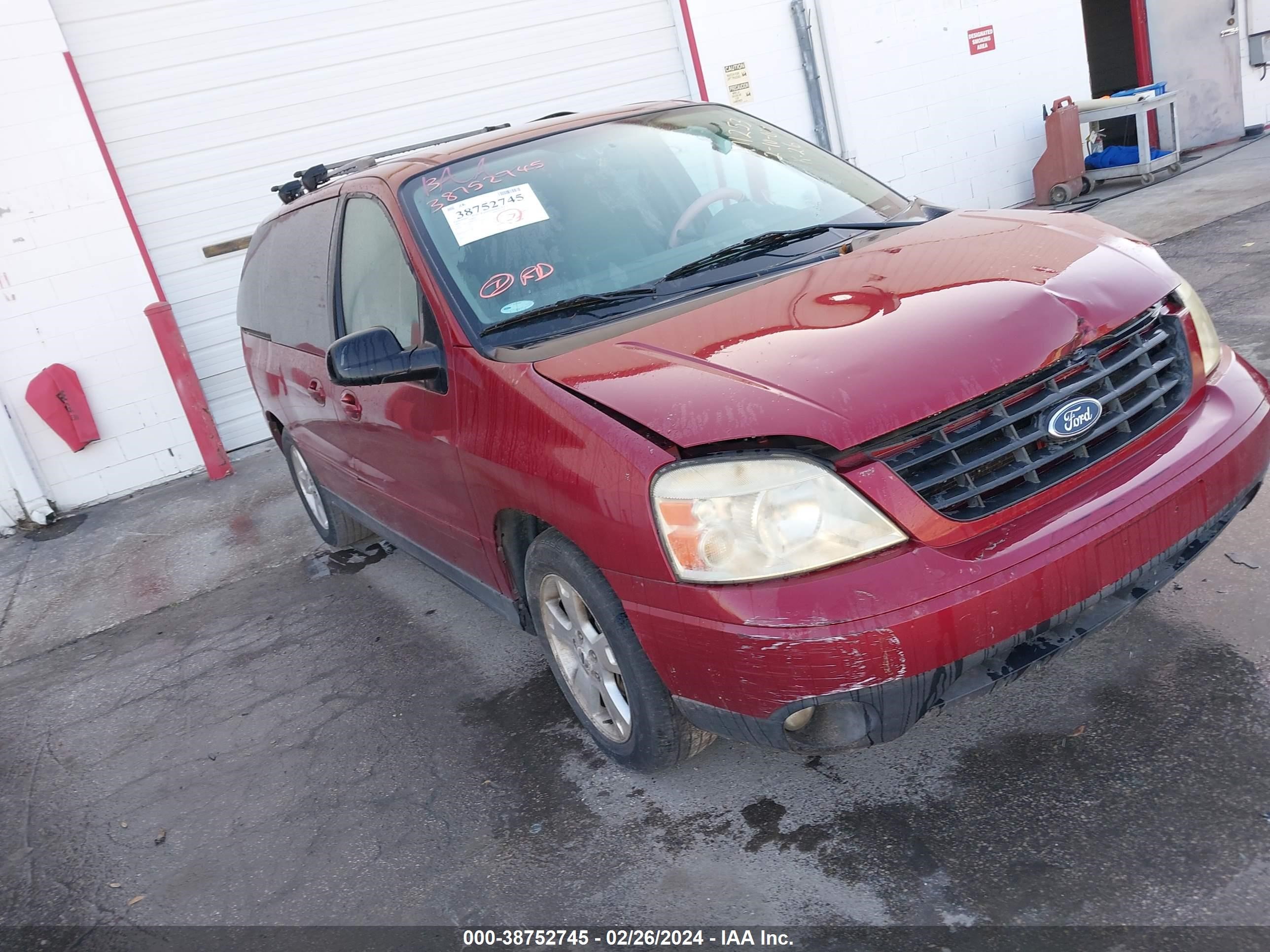 FORD FREESTAR 2004 2fmda57604ba71253