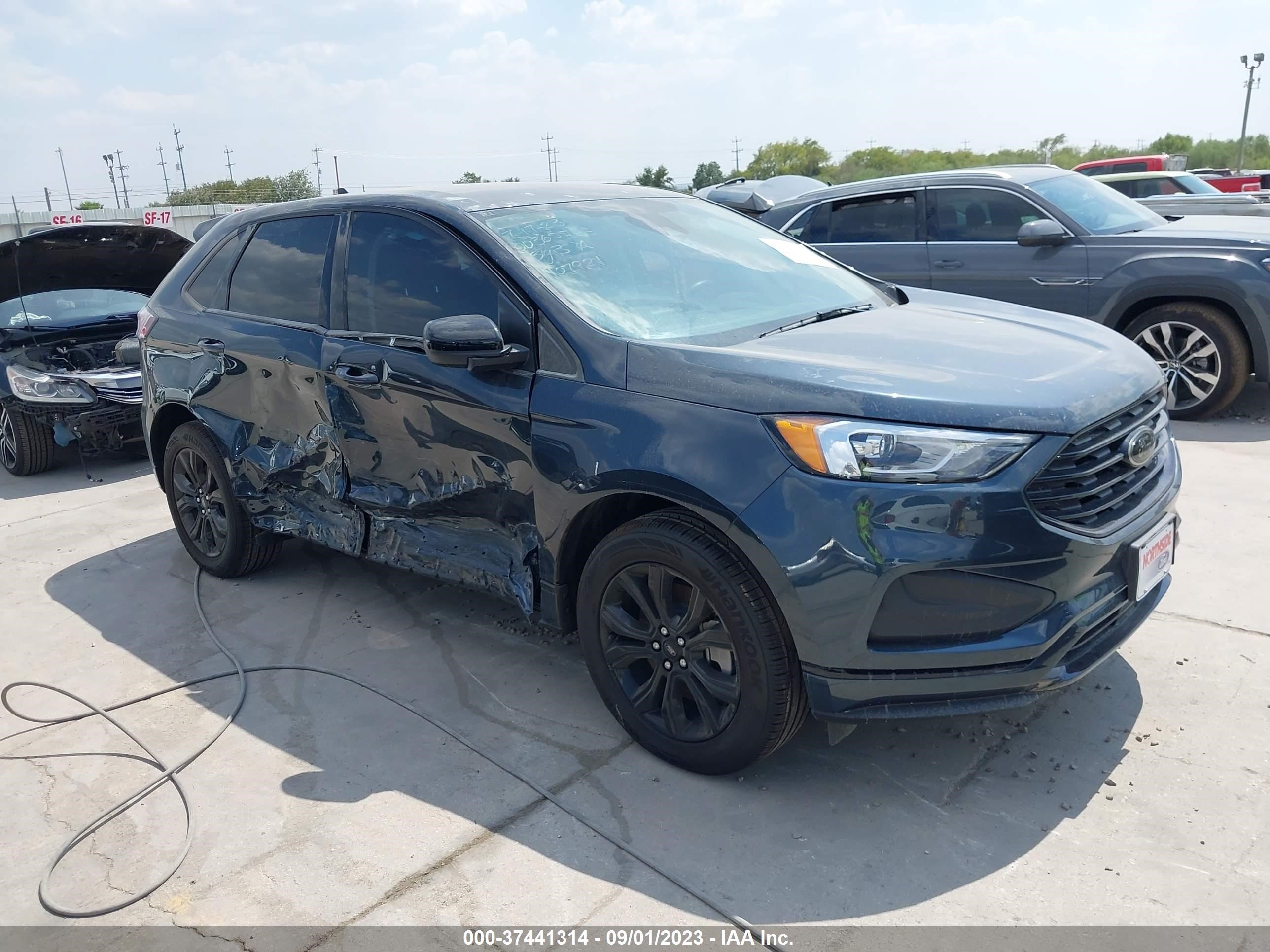 FORD EDGE 2023 2fmpk4g9xpba07921