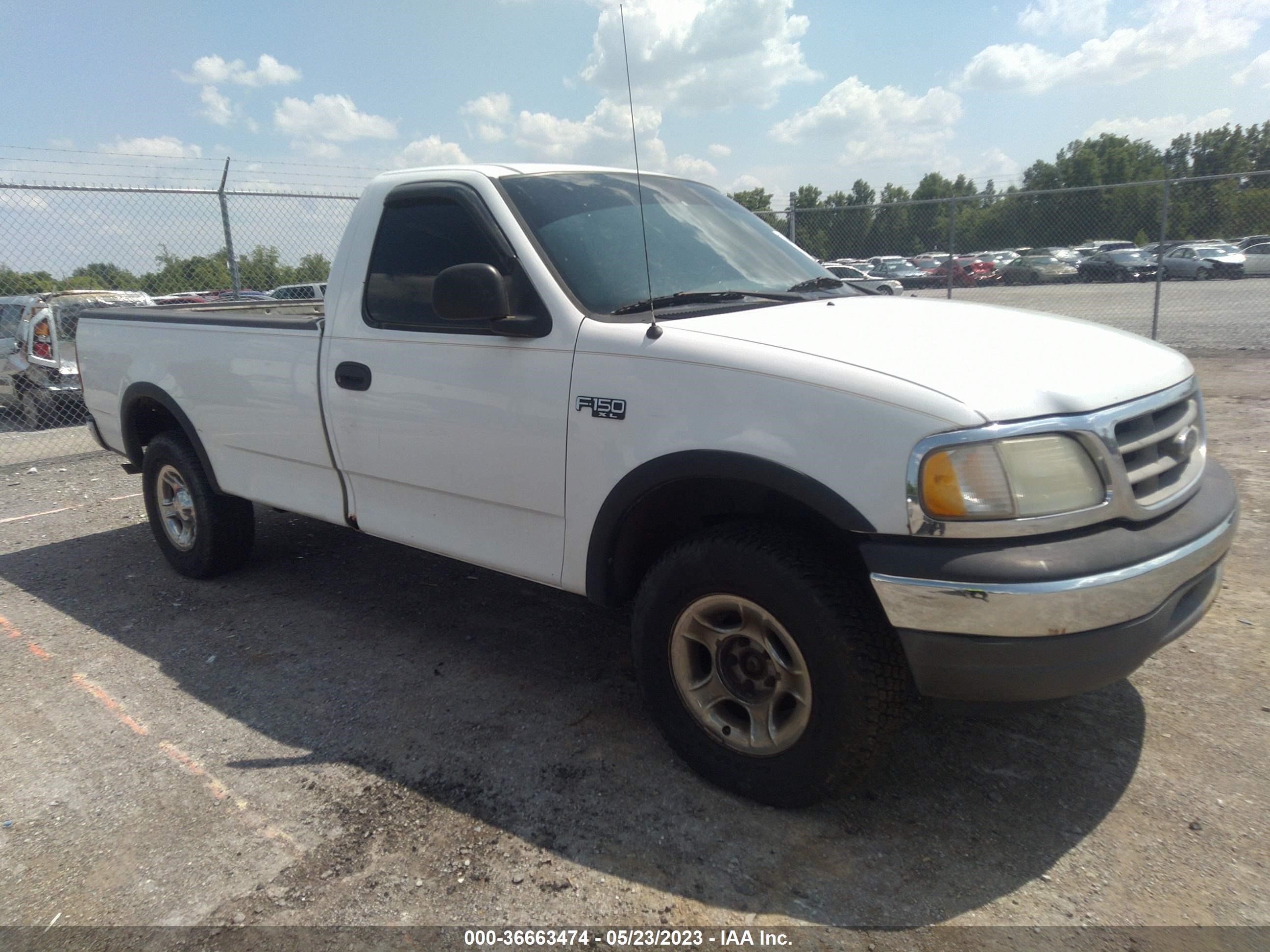 FORD F-150 2003 2ftrf18213ca04363