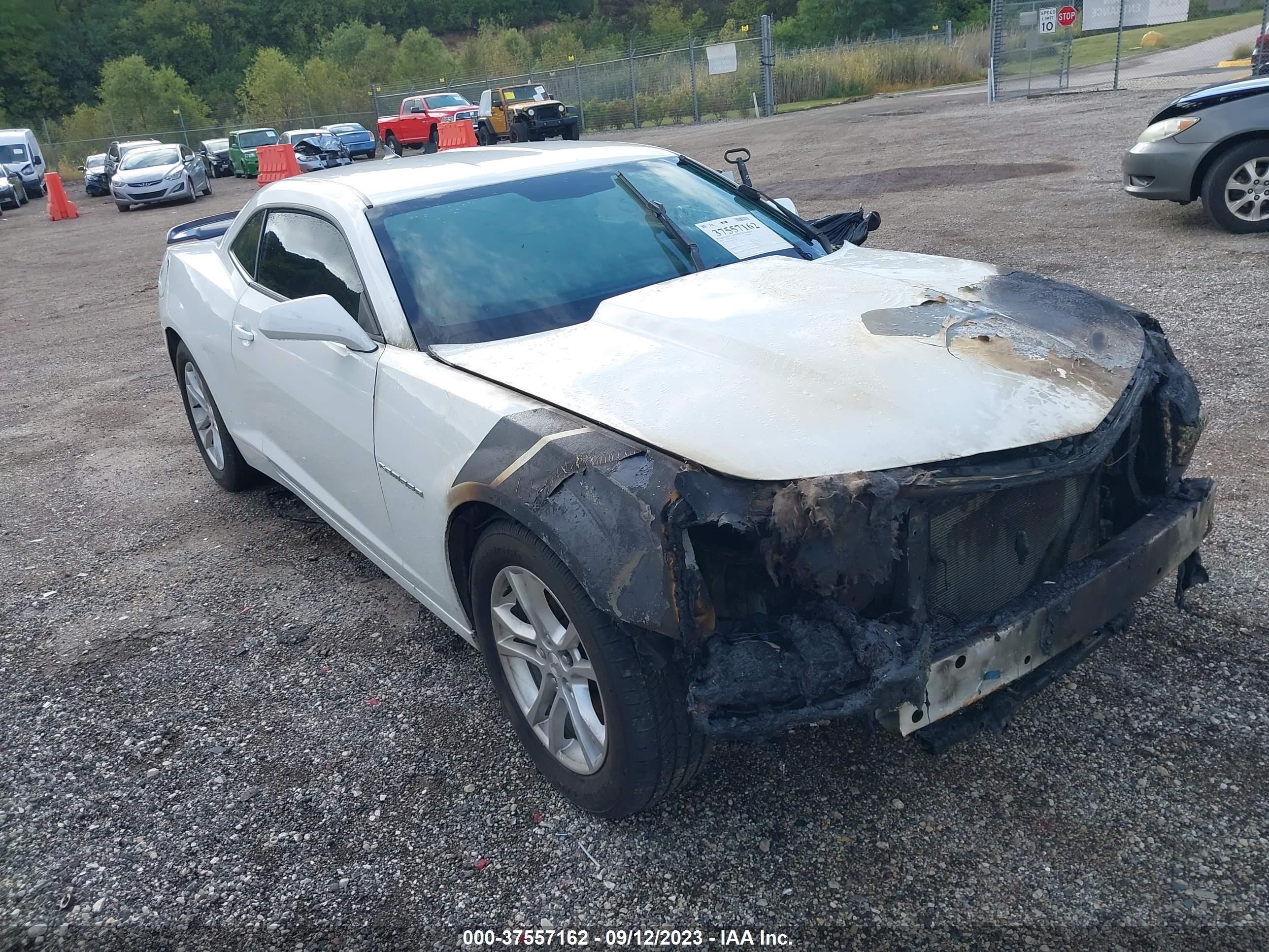 CHEVROLET CAMARO 2015 2g1fd1e30f9154125