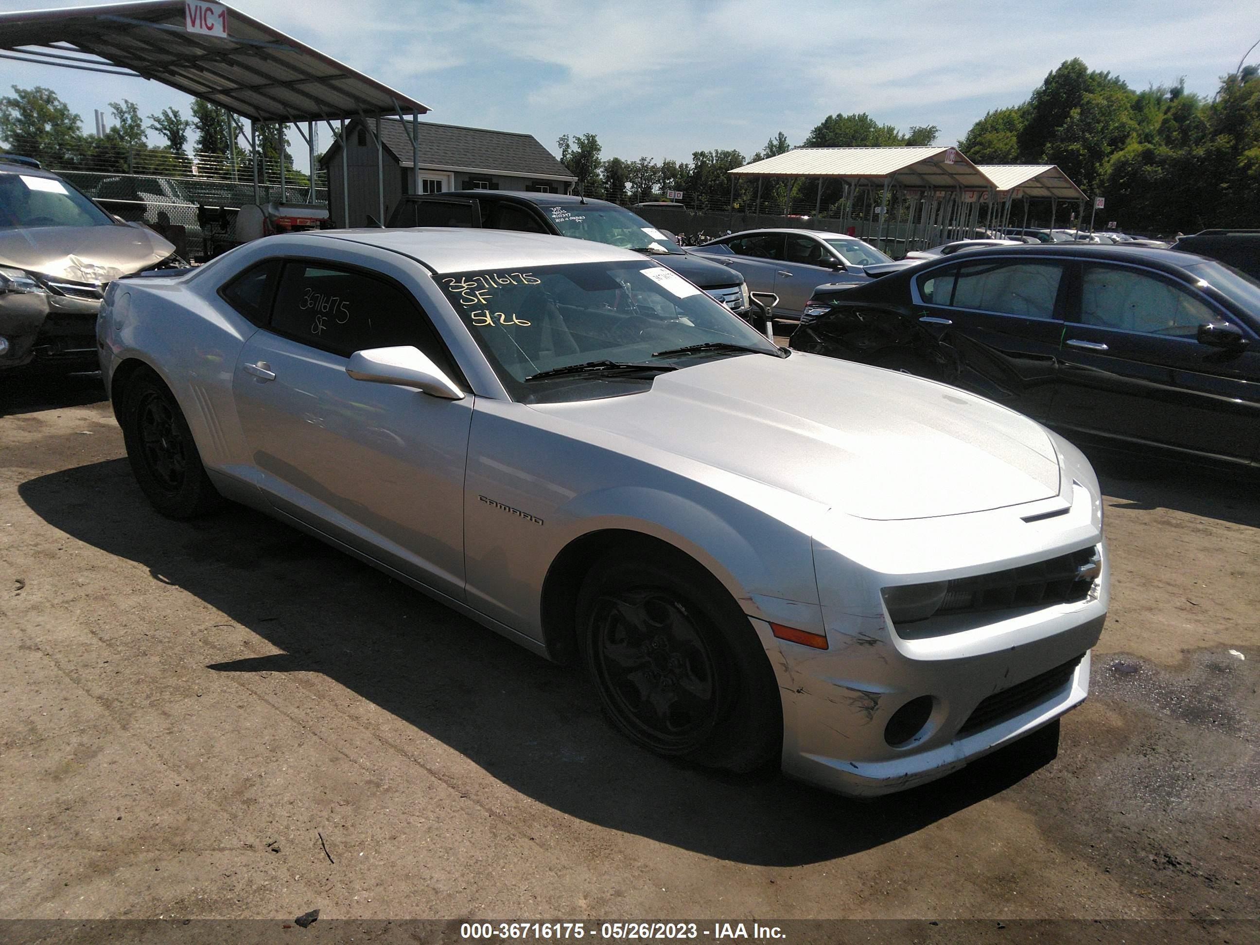 CHEVROLET CAMARO 2012 2g1fe1e38c9172235