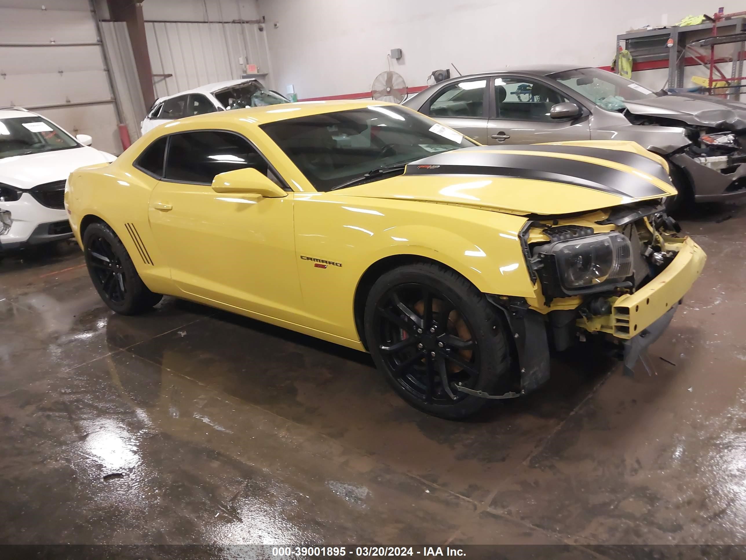 CHEVROLET CAMARO 2011 2g1fk1ej8b9214229