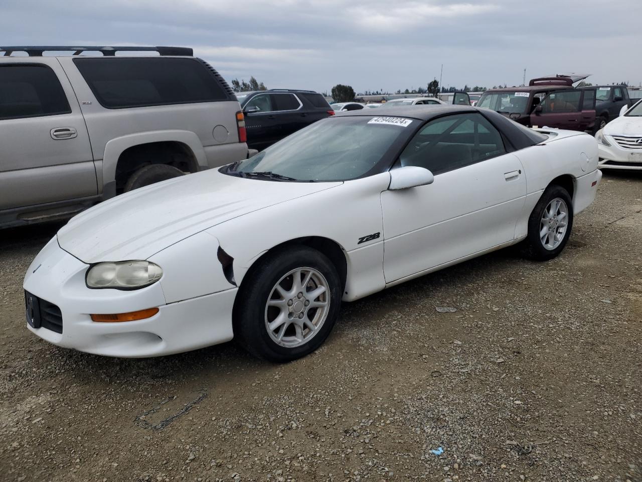 CHEVROLET CAMARO 2000 2g1fp22g3y2159870