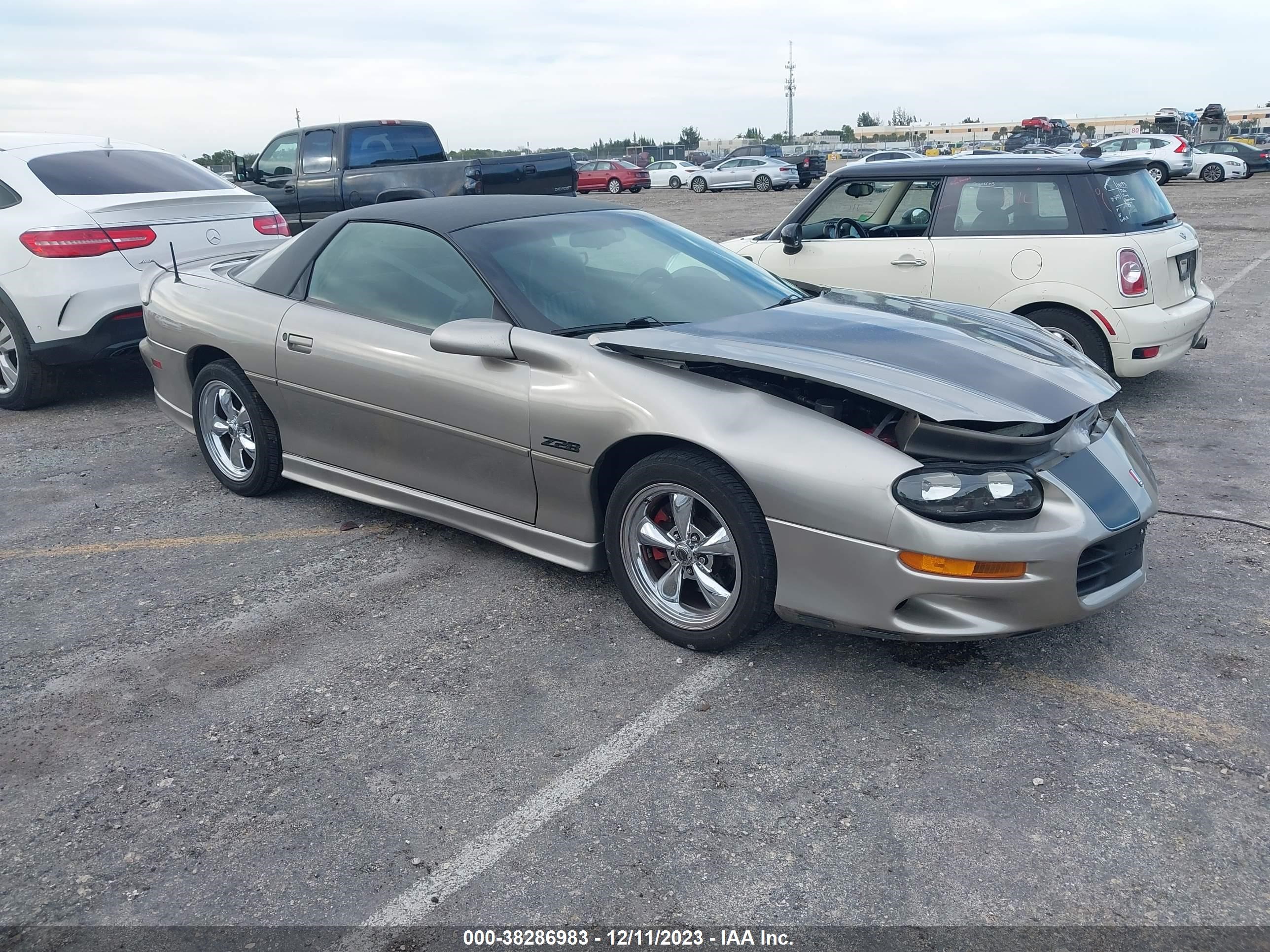 CHEVROLET CAMARO 2000 2g1fp22g3y2163949