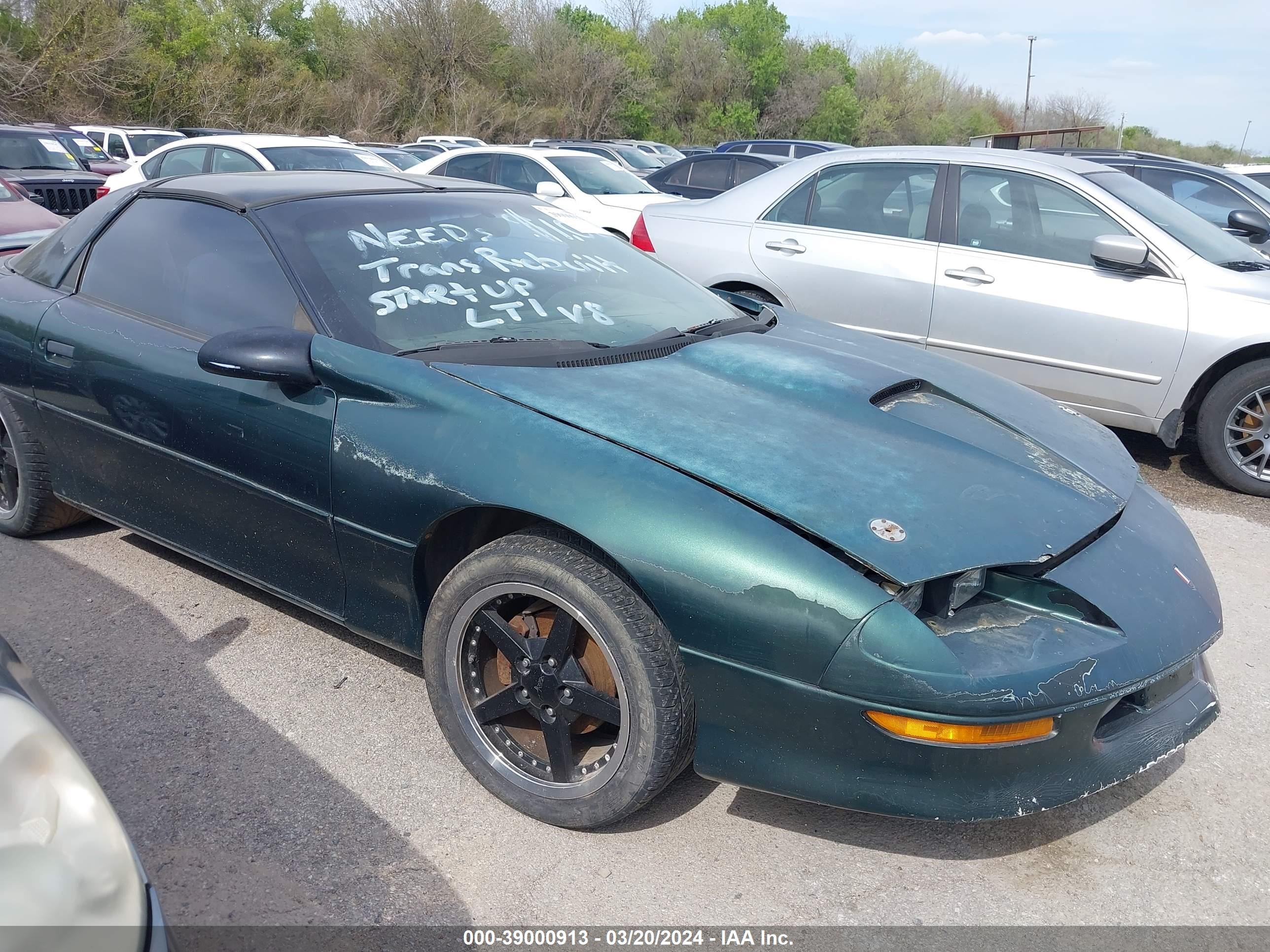 CHEVROLET CAMARO 1997 2g1fp22p1v2145932