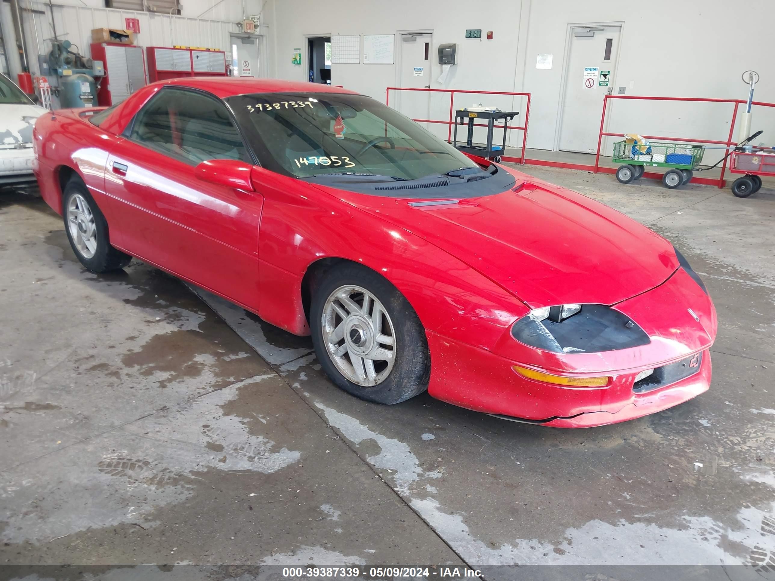 CHEVROLET CAMARO 1995 2g1fp22sxs2223110