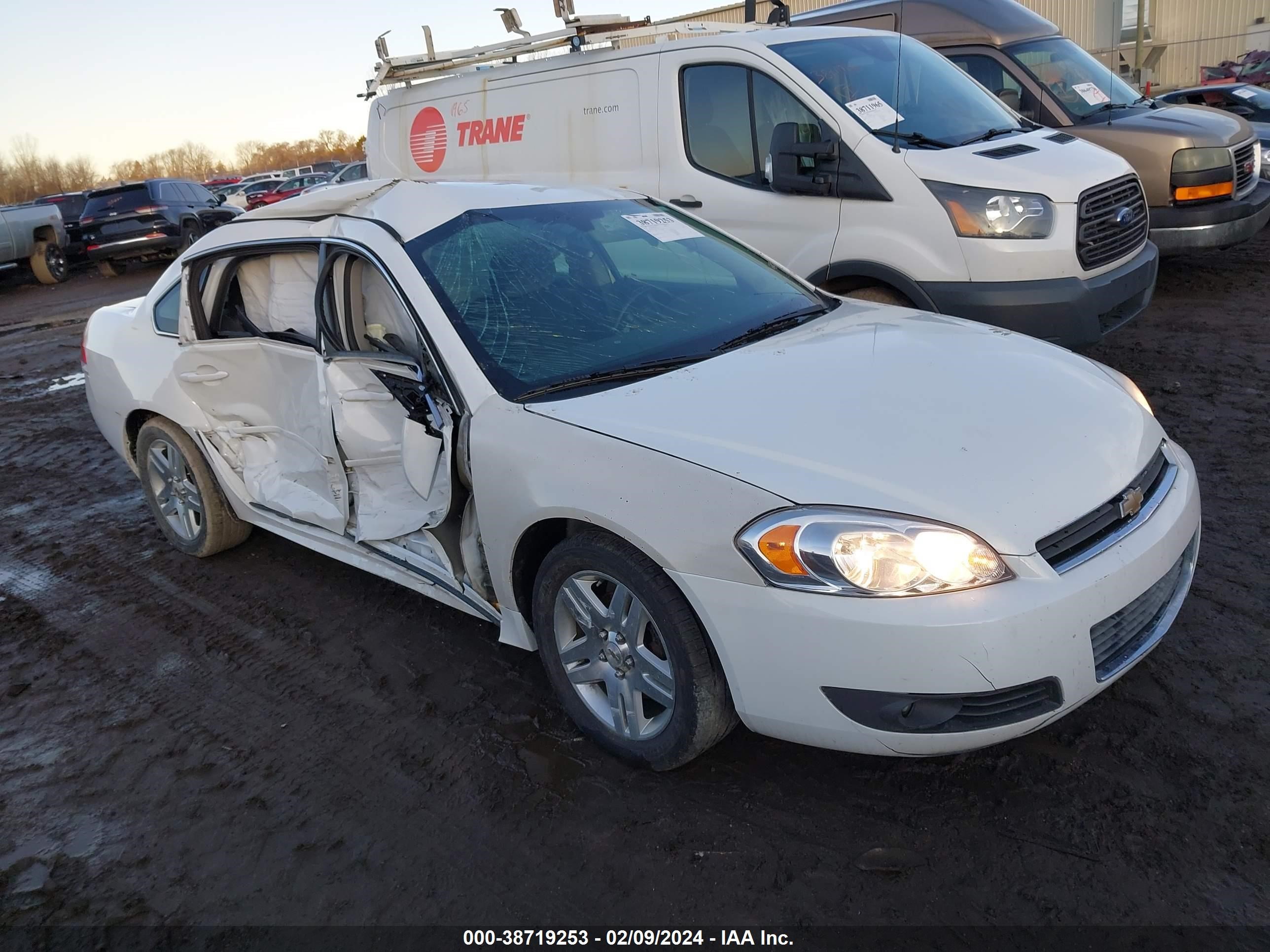 CHEVROLET IMPALA 2011 2g1wb5ek1b1324148