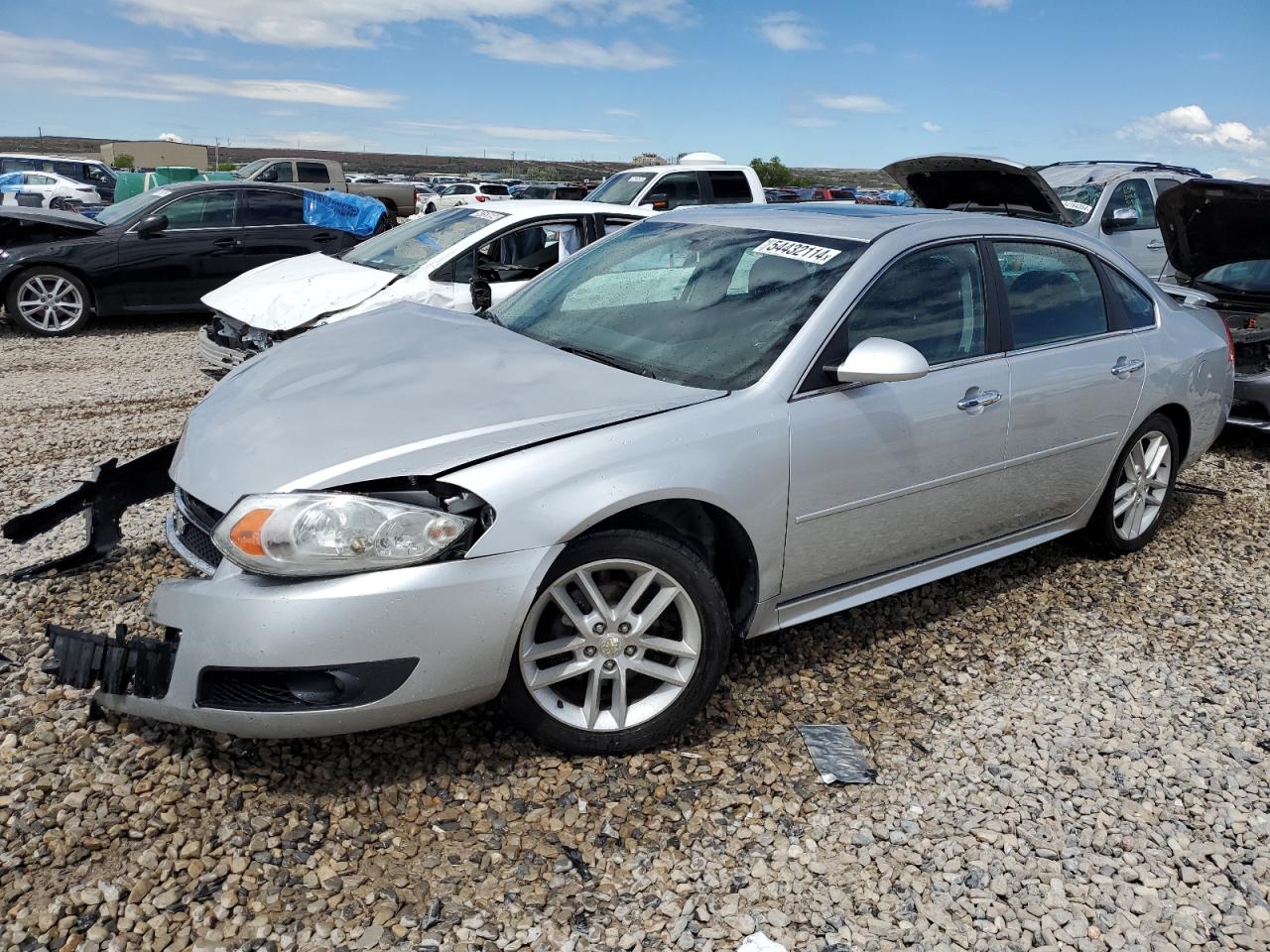 CHEVROLET IMPALA 2014 2g1wc5e32e1139231