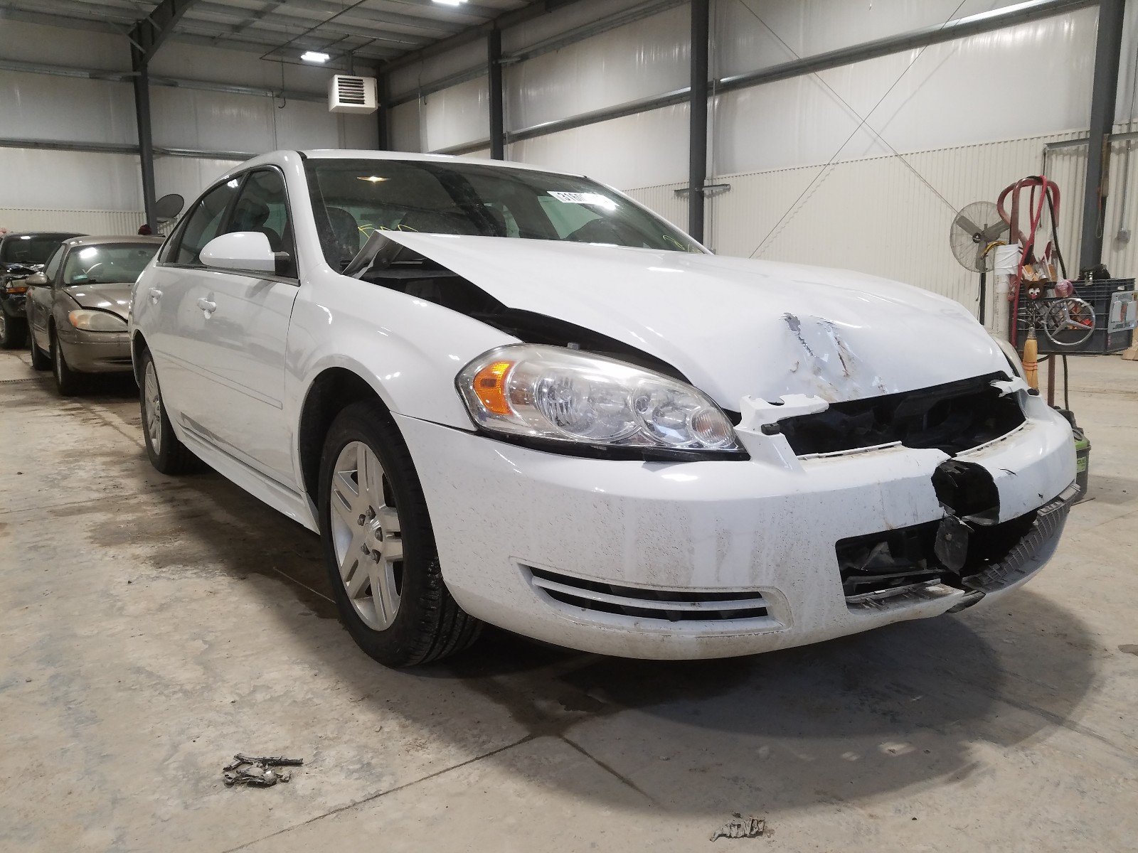 CHEVROLET IMPALA LT 2013 2g1wg5e32d1230406