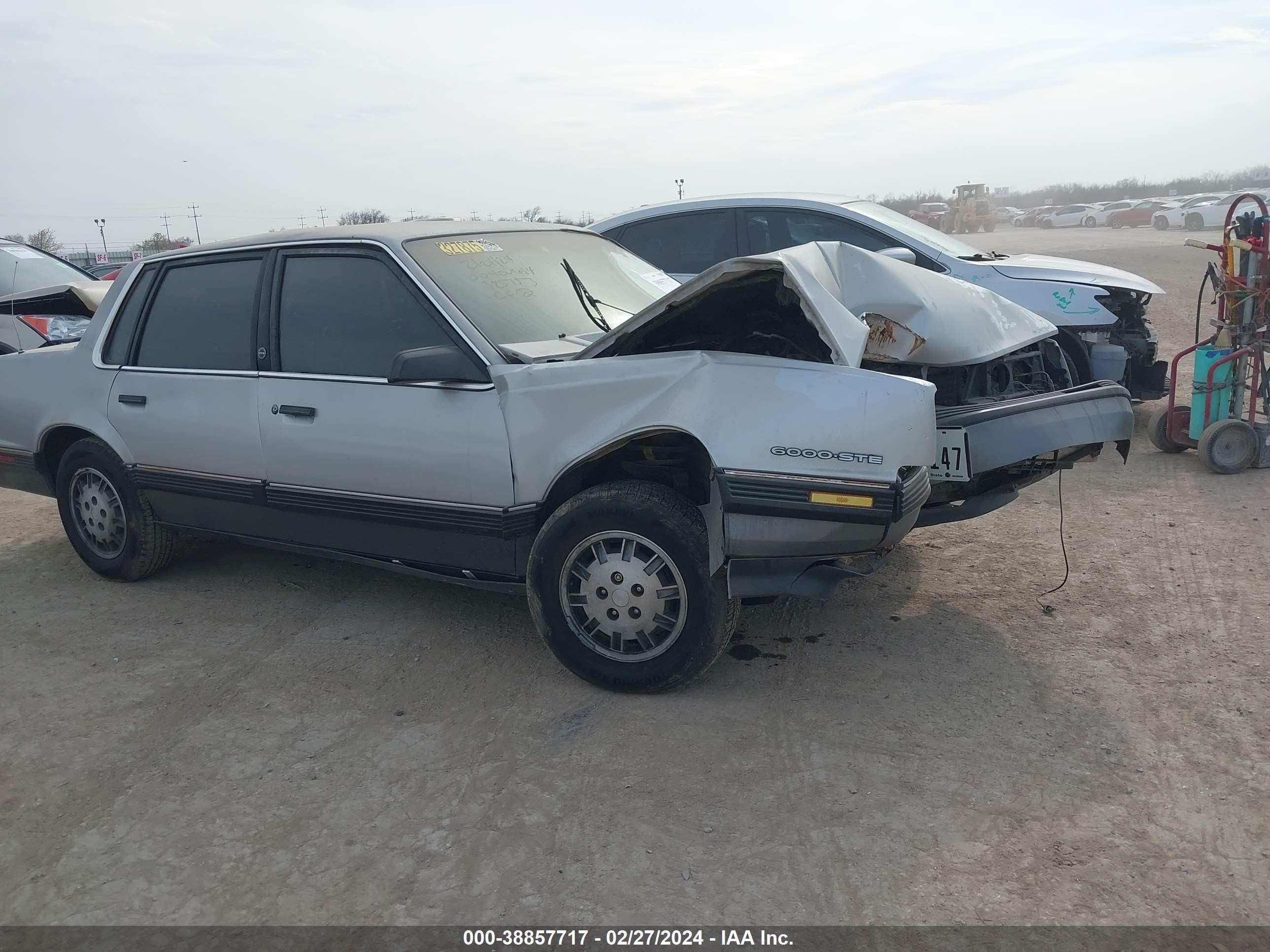 PONTIAC 6000 1986 2g2ah19w6g9325153