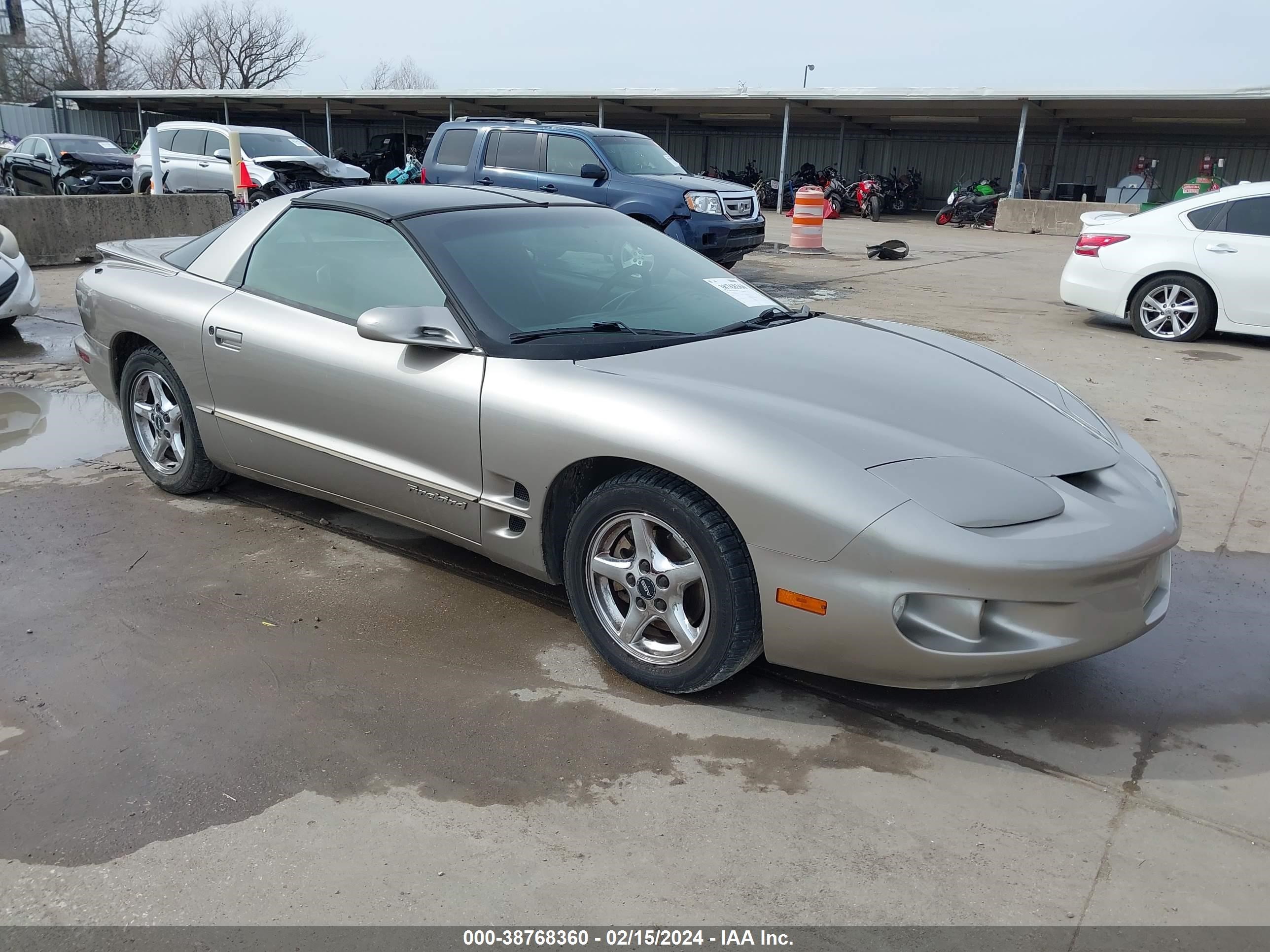 PONTIAC FIREBIRD 2002 2g2fs22k822153214