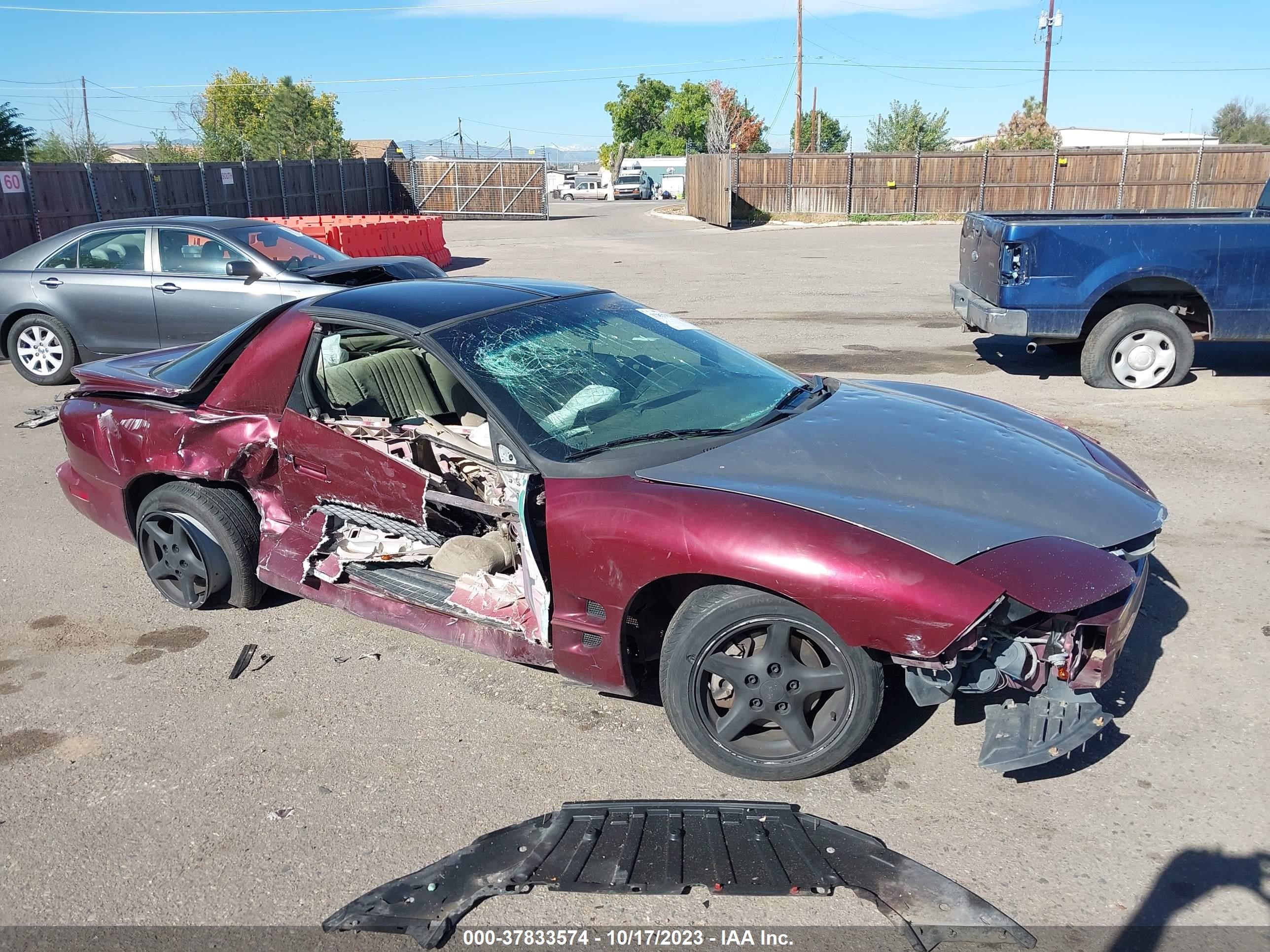 PONTIAC FIREBIRD 2002 2g2fs22k922149270