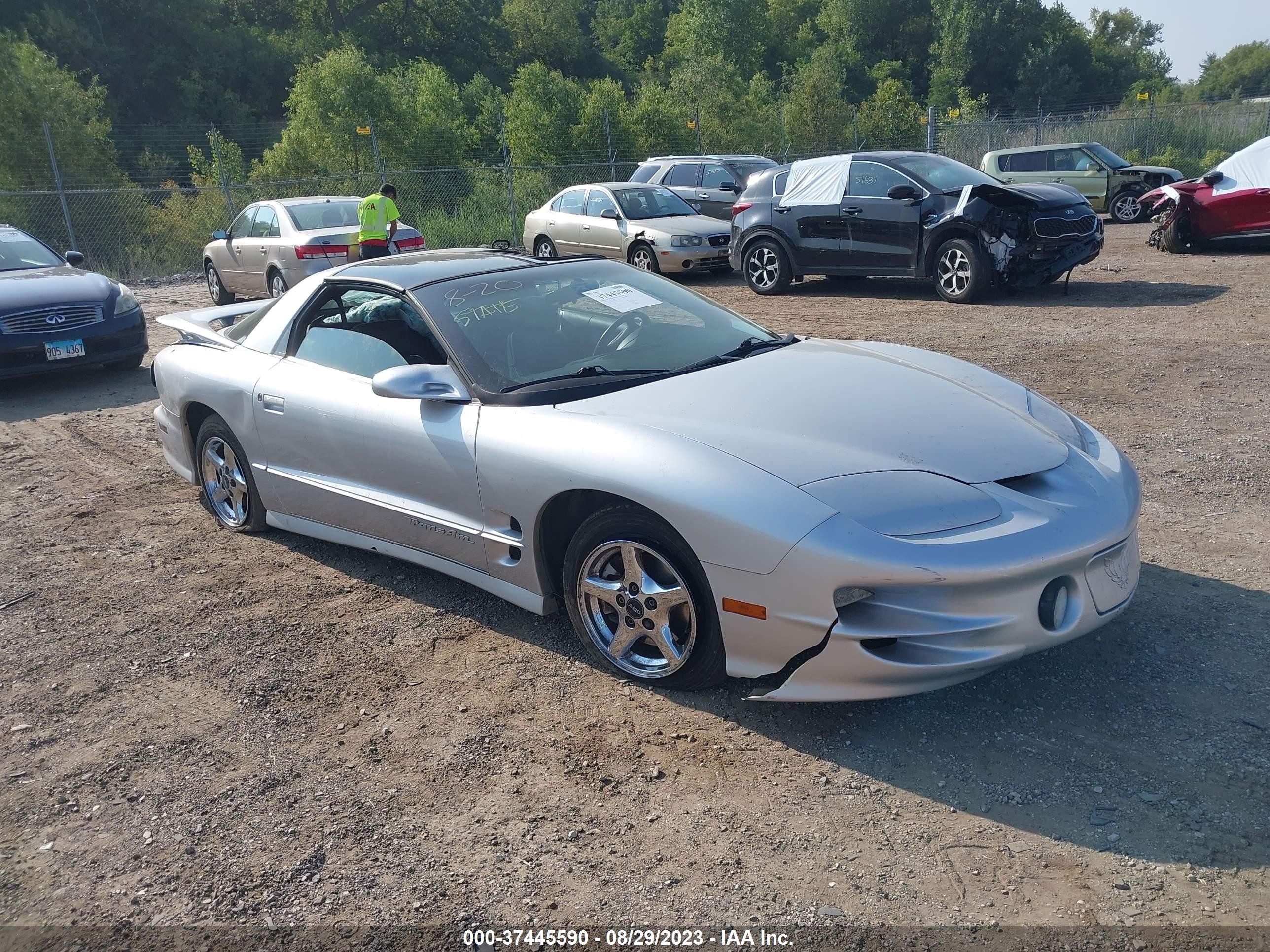 PONTIAC FIREBIRD 2002 2g2fv22g622148306