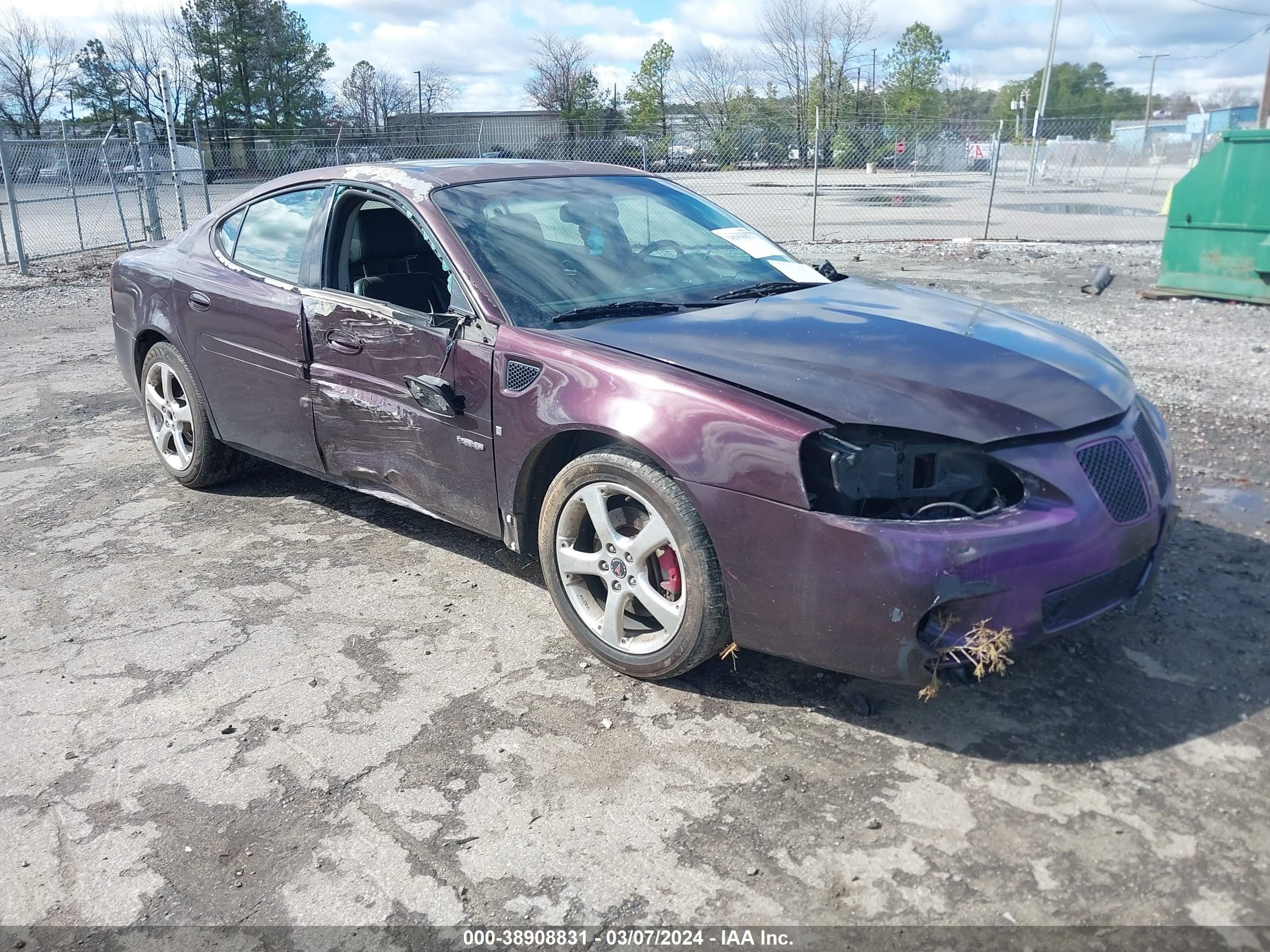 PONTIAC GRAND PRIX 2006 2g2wc55c261145012