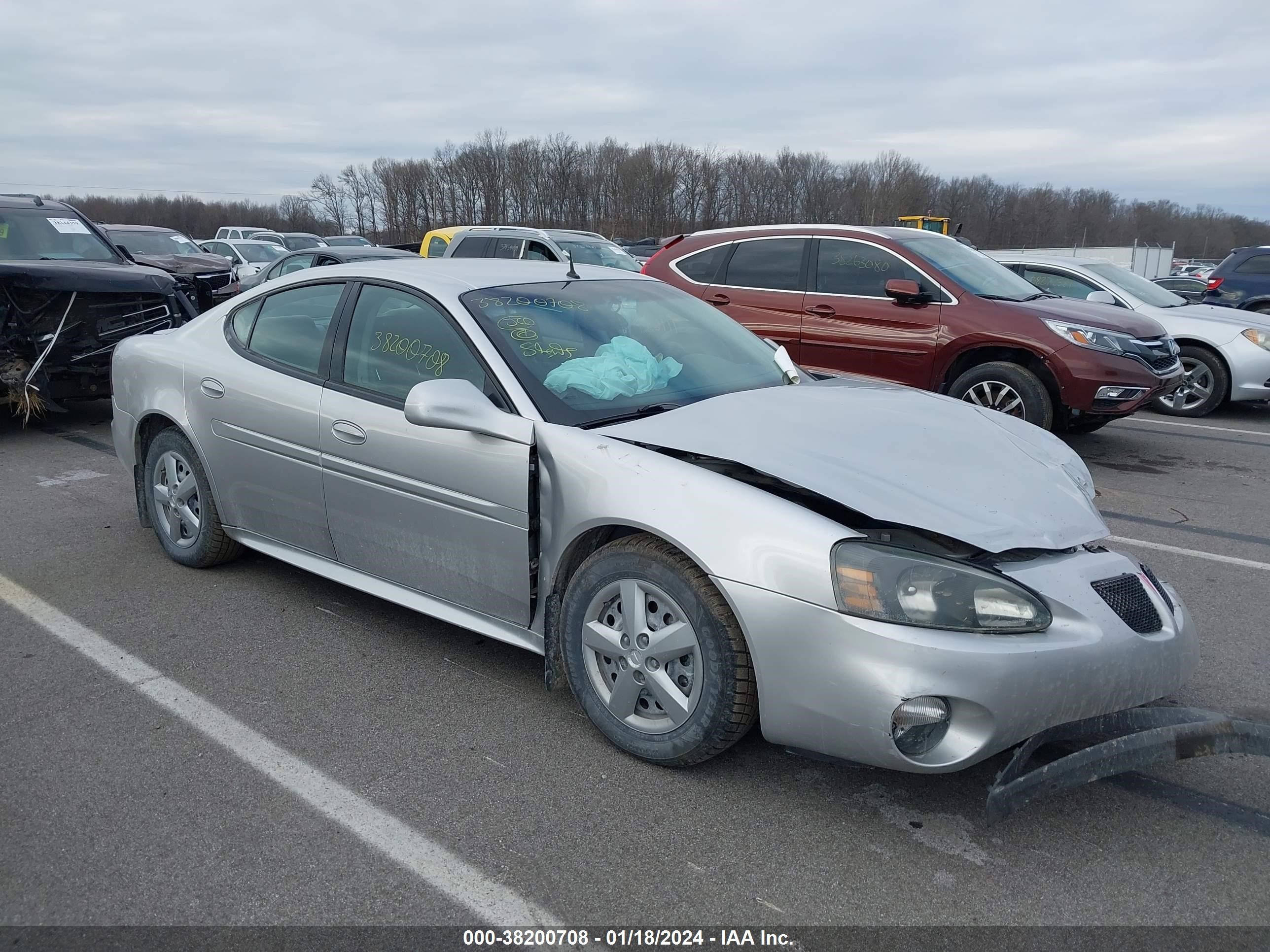 PONTIAC GRAND PRIX 2005 2g2wp522151206901