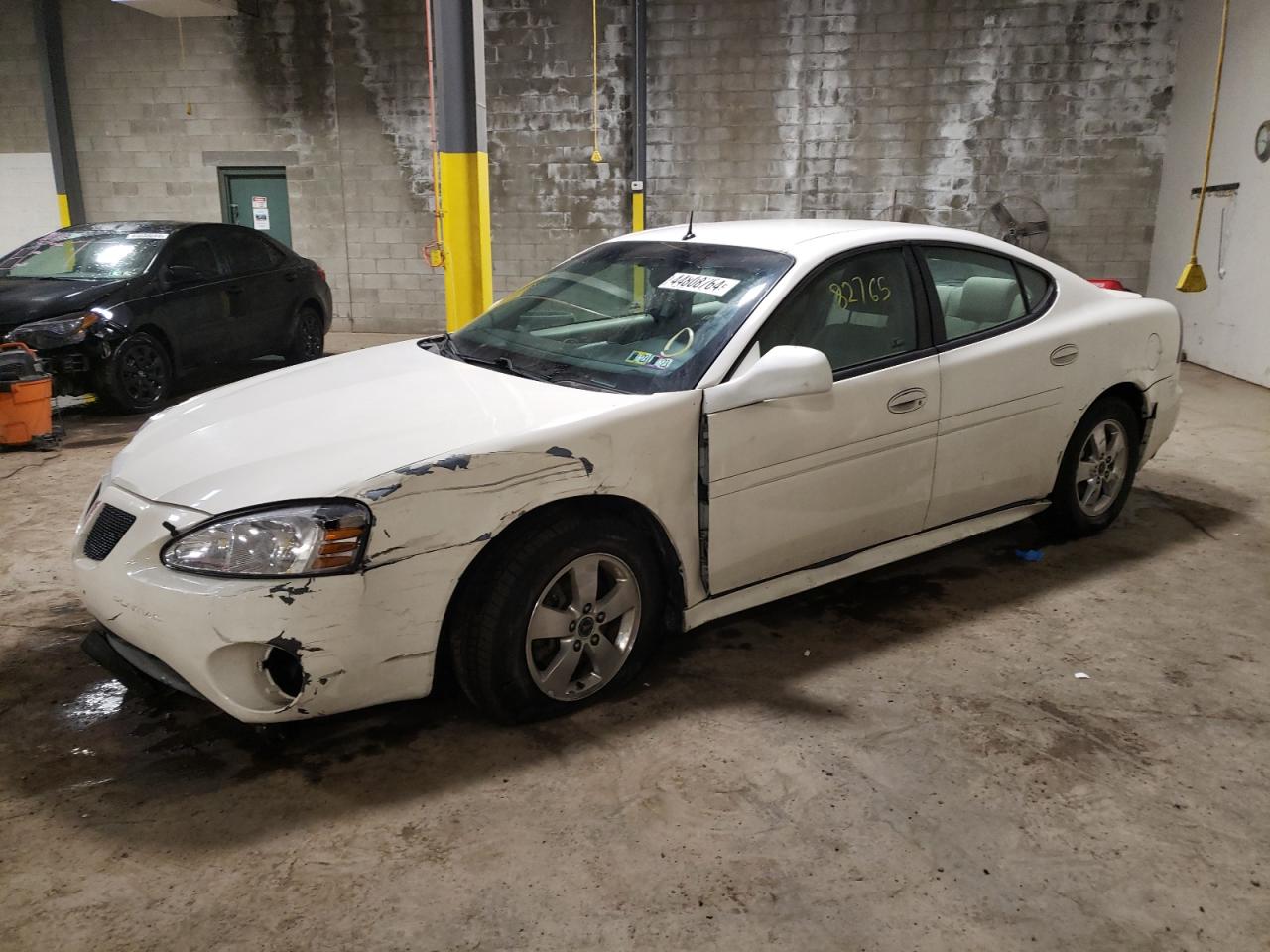 PONTIAC GRAND PRIX 2005 2g2wp522151218109