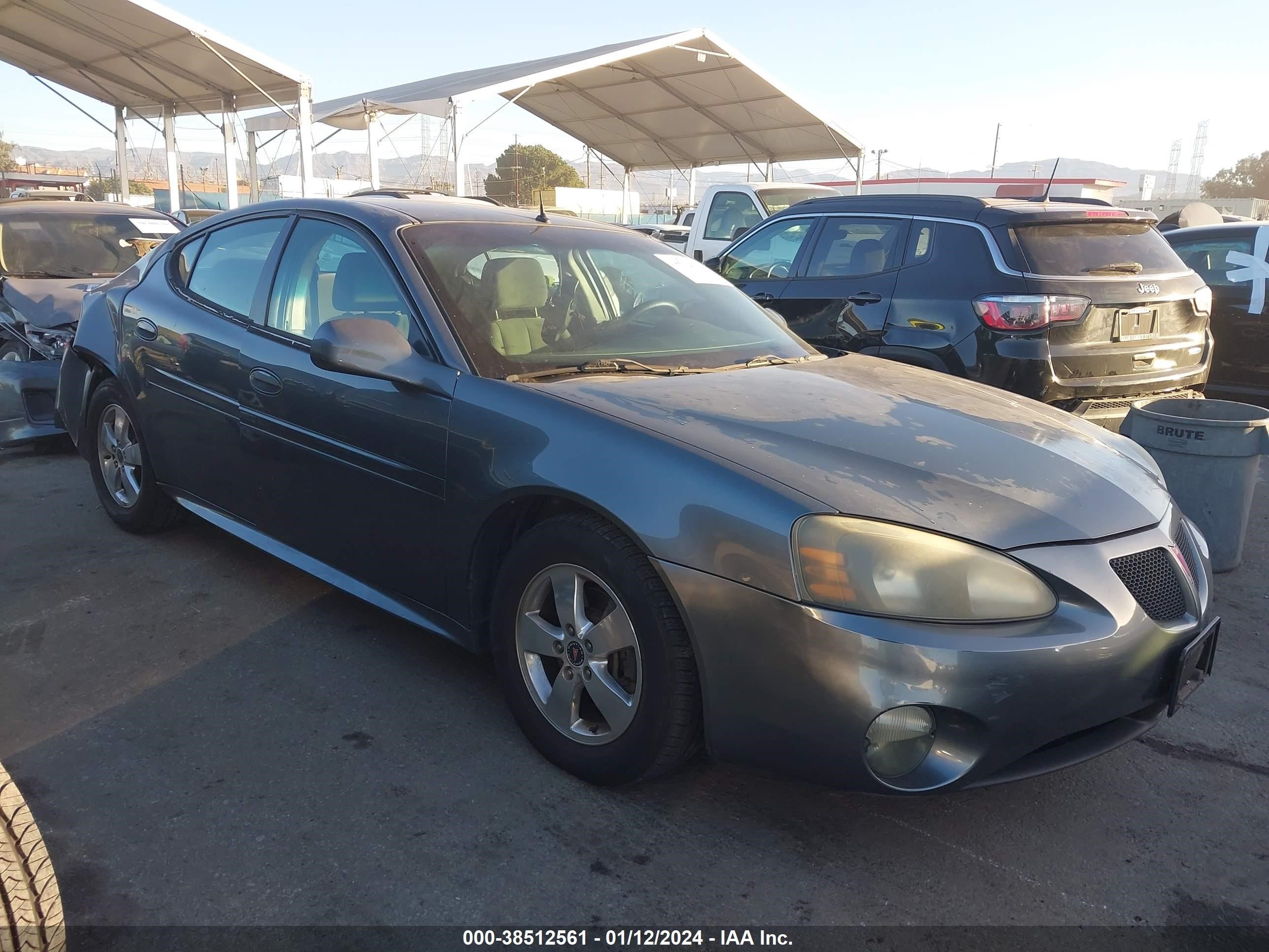 PONTIAC GRAND PRIX 2005 2g2wp522251280845