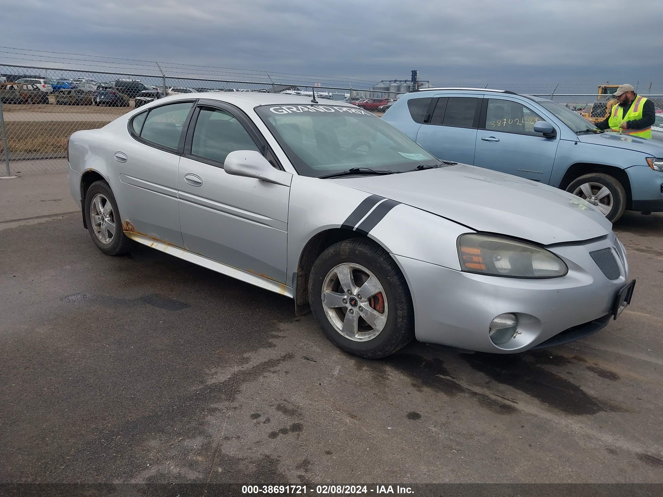 PONTIAC GRAND PRIX 2005 2g2wp522251292221