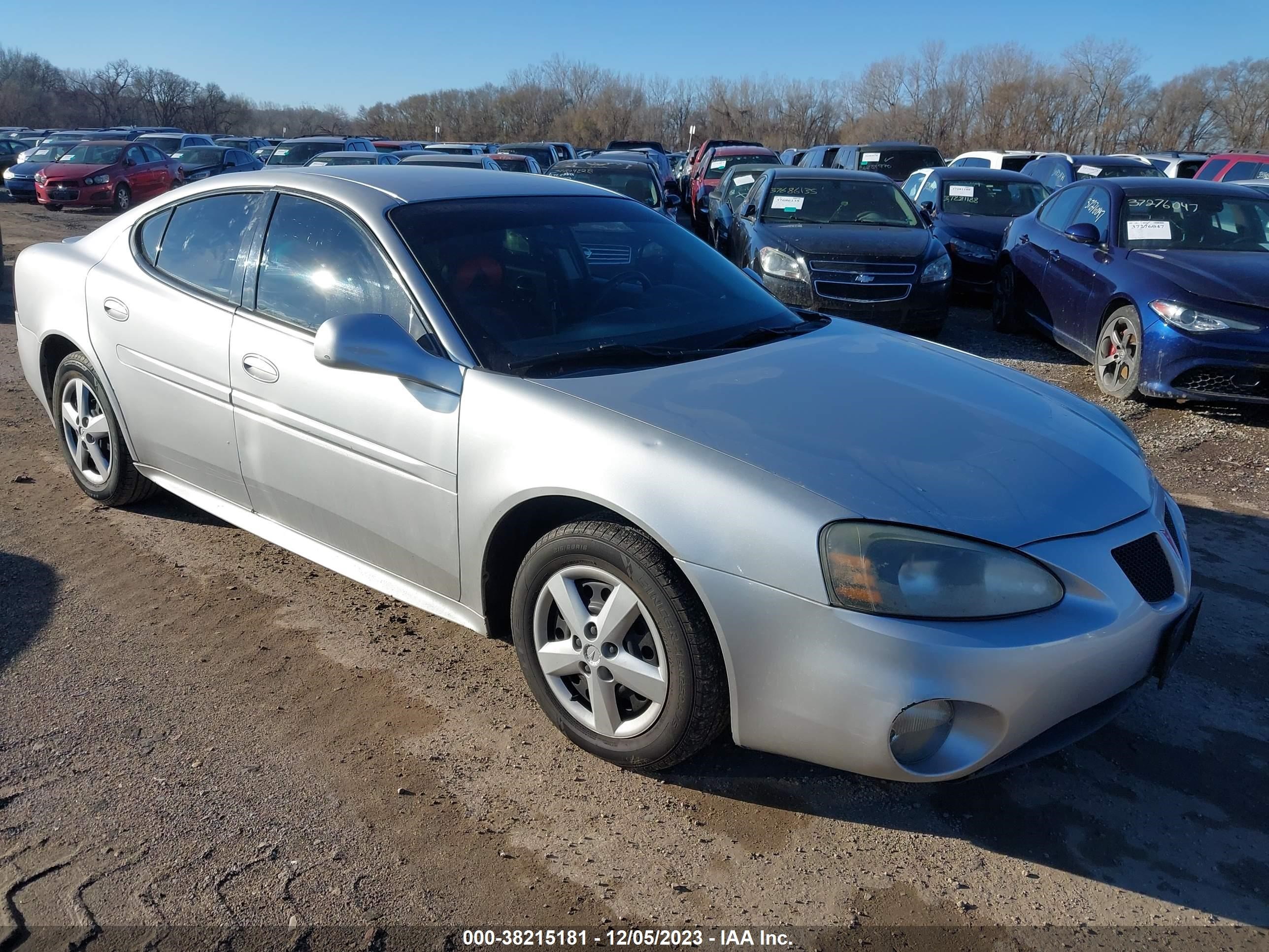 PONTIAC GRAND PRIX 2005 2g2wp522351299288