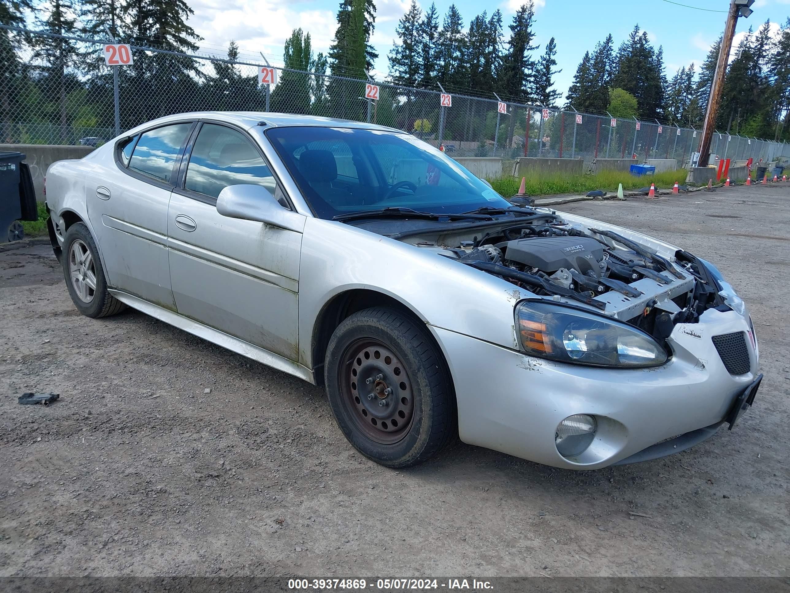 PONTIAC GRAND PRIX 2004 2g2wp522441187212