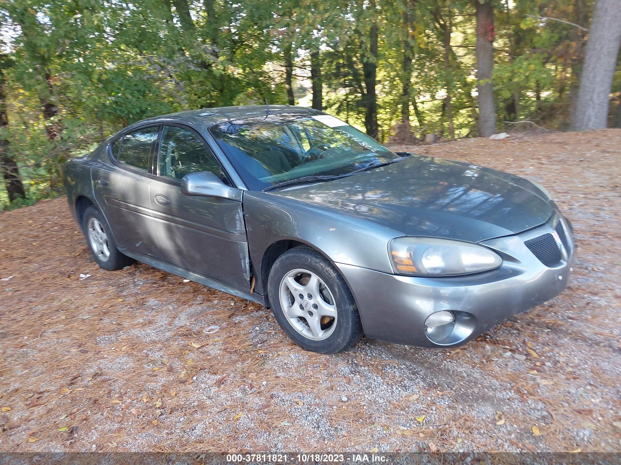 PONTIAC GRAND PRIX 2005 2g2wp522451242470