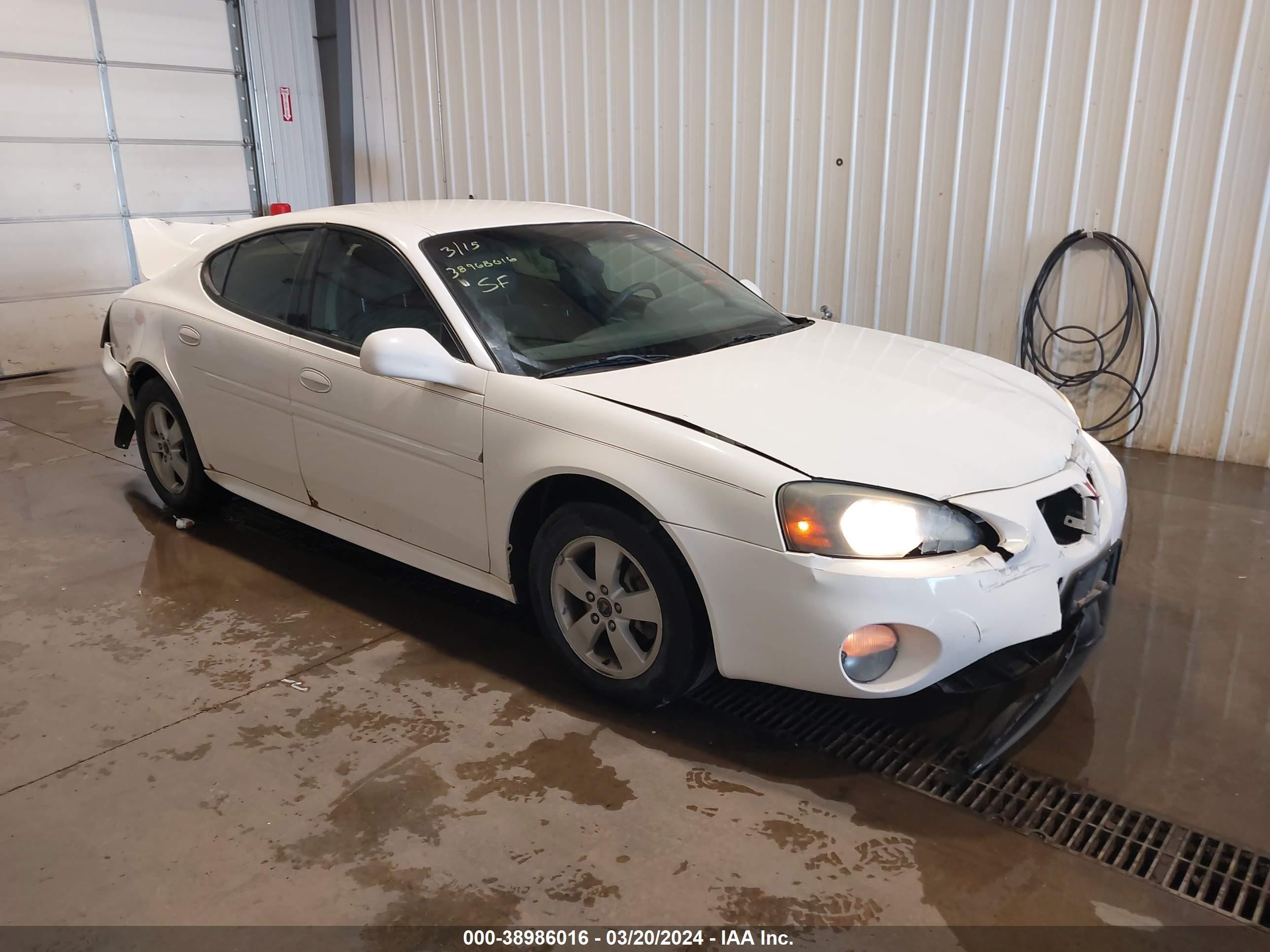 PONTIAC GRAND PRIX 2005 2g2wp522551151806