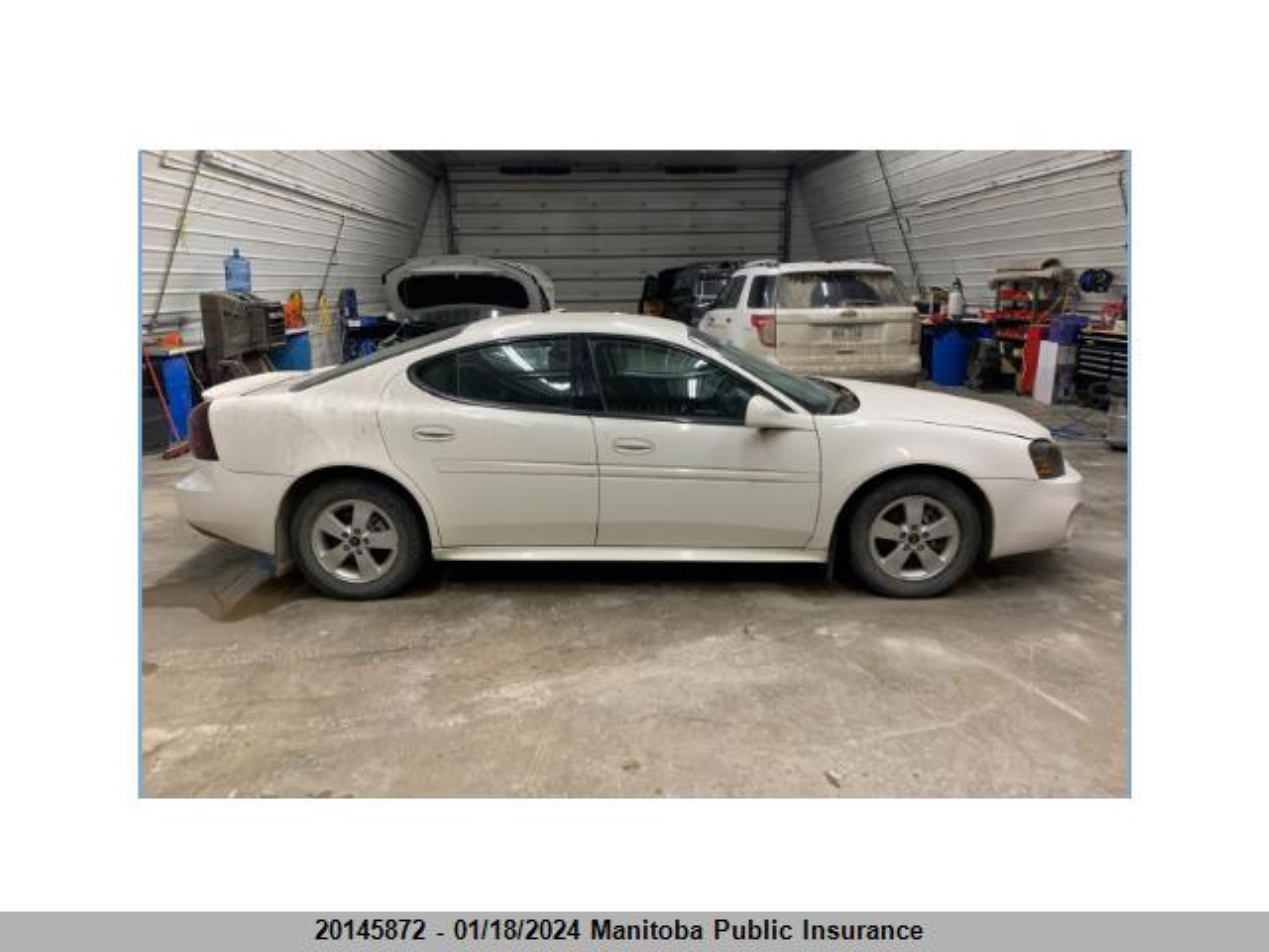 PONTIAC GRAND PRIX 2005 2g2wp522651328993