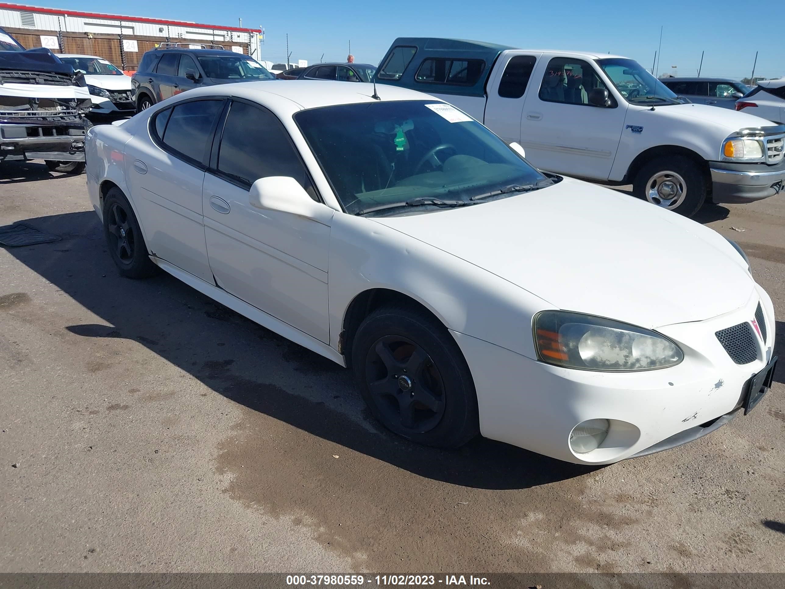 PONTIAC GRAND PRIX 2005 2g2wp522751148079