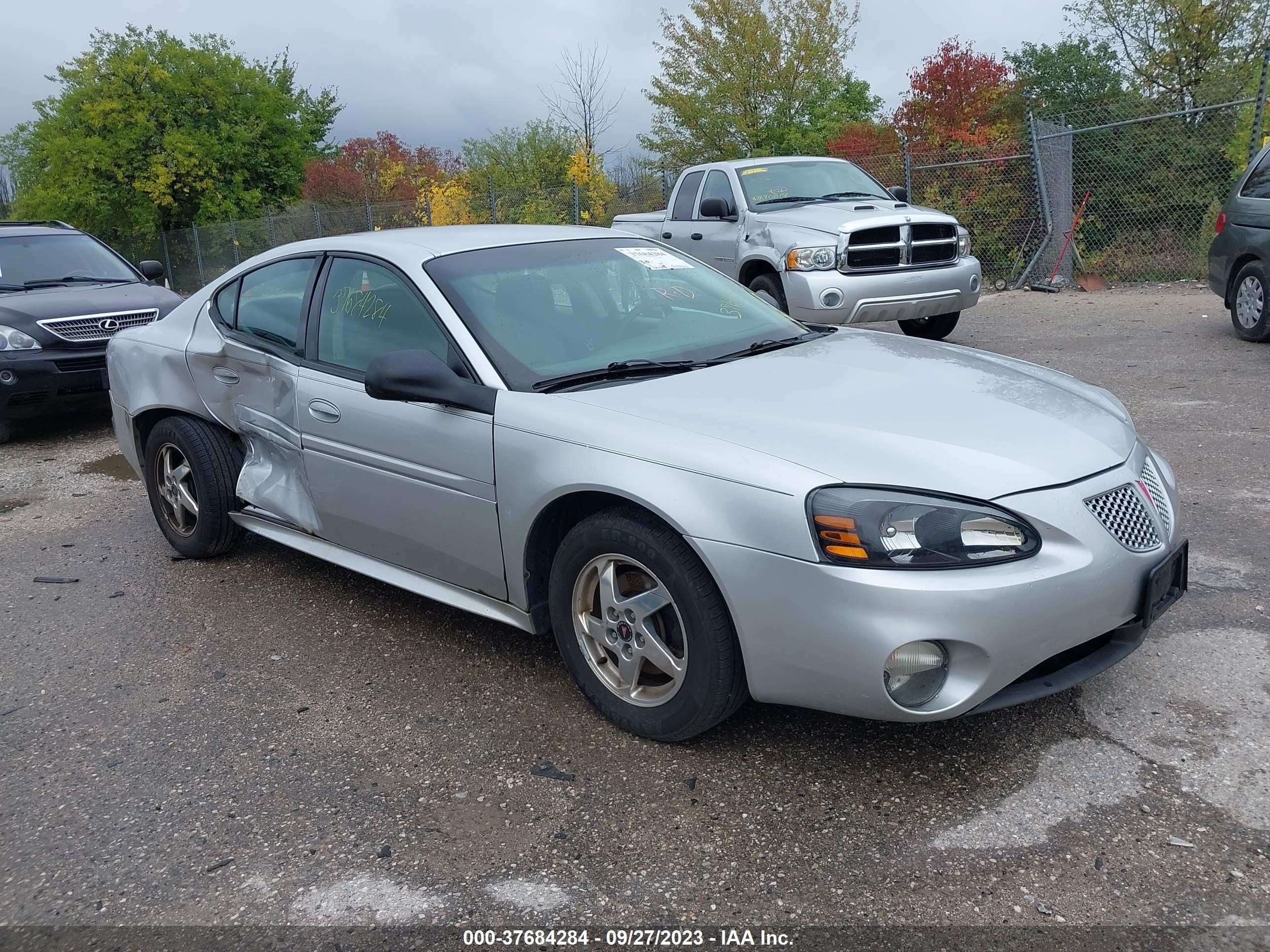 PONTIAC GRAND PRIX 2004 2g2wp522841312681