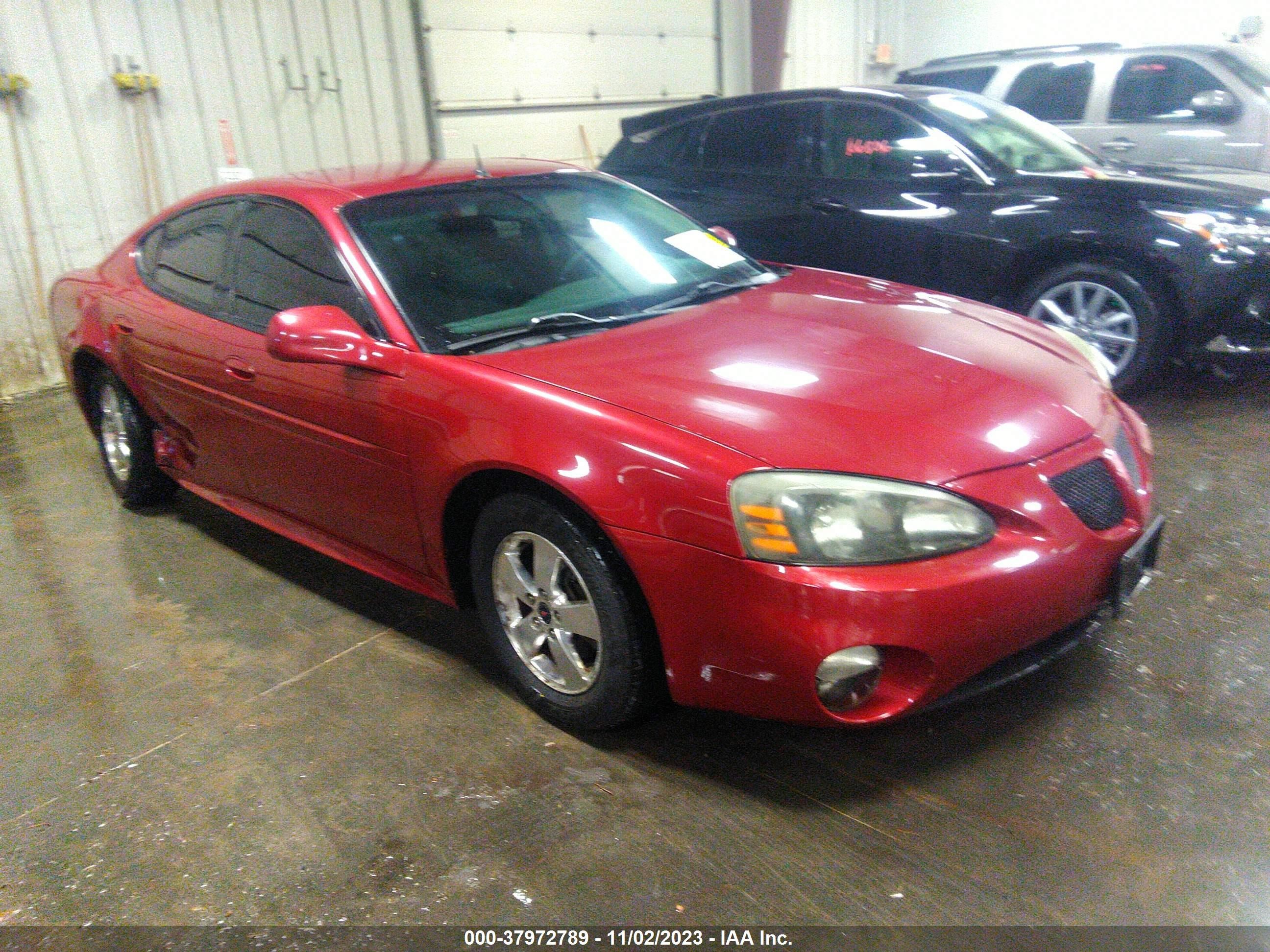 PONTIAC GRAND PRIX 2005 2g2wp522851348386