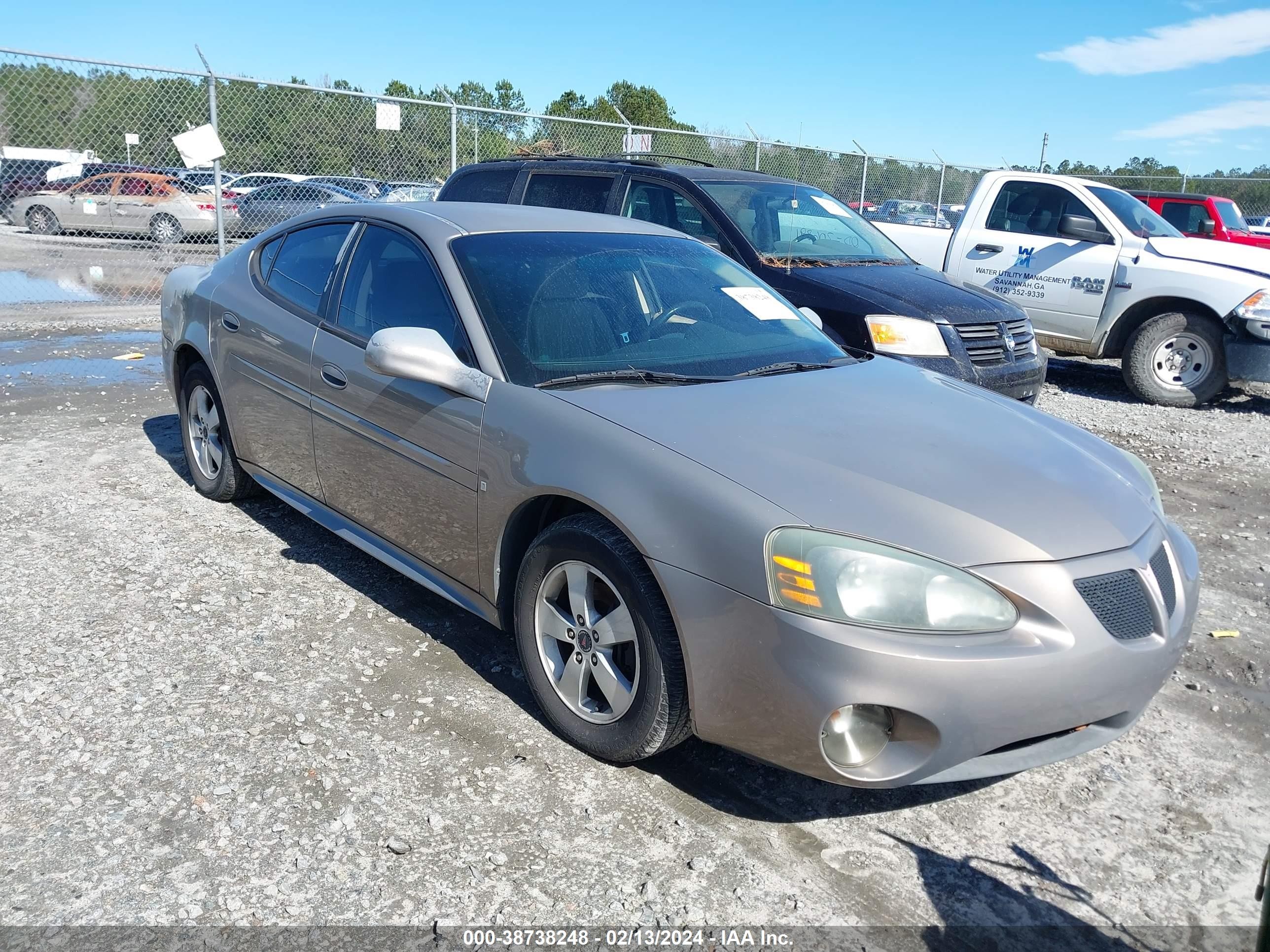 PONTIAC GRAND PRIX 2006 2g2wp552061159275