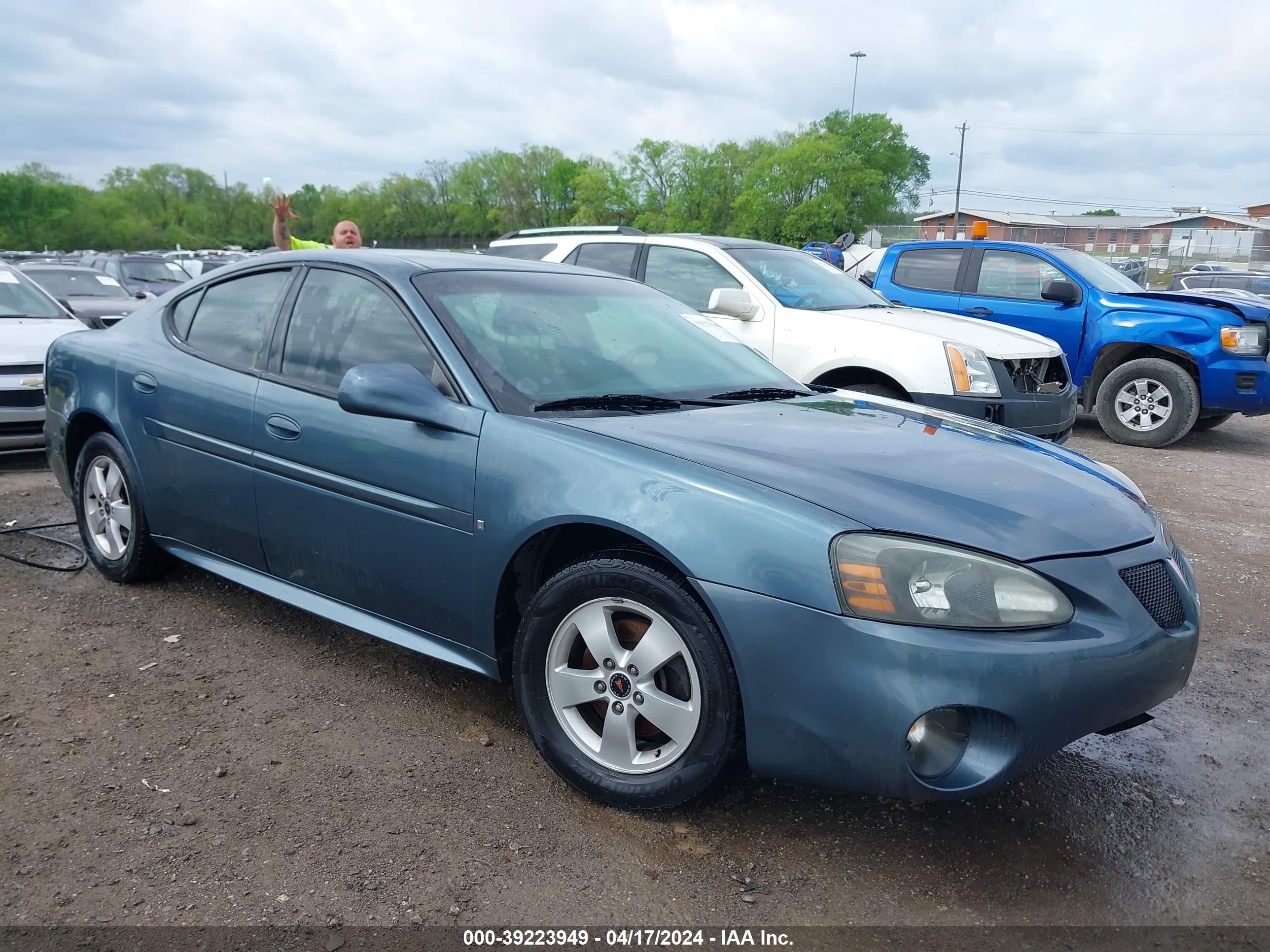 PONTIAC GRAND PRIX 2006 2g2wp552161176702