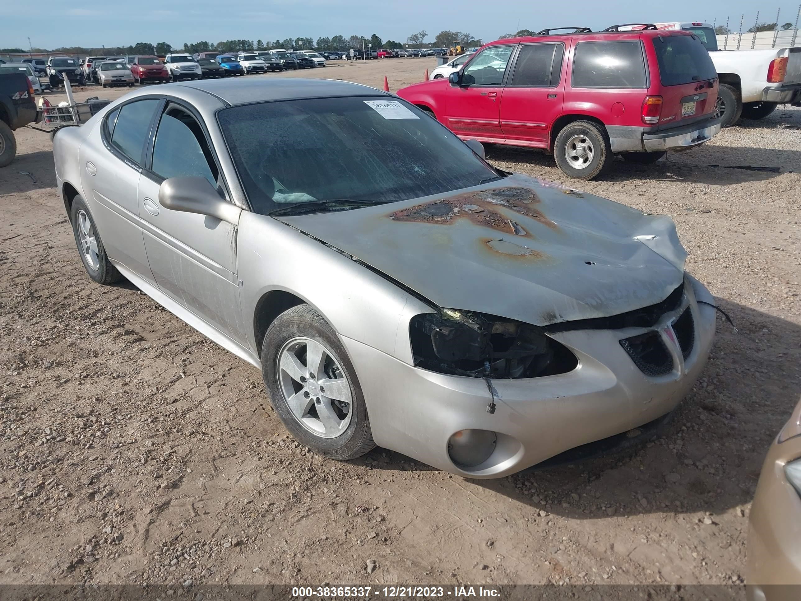 PONTIAC GRAND PRIX 2007 2g2wp552271197950