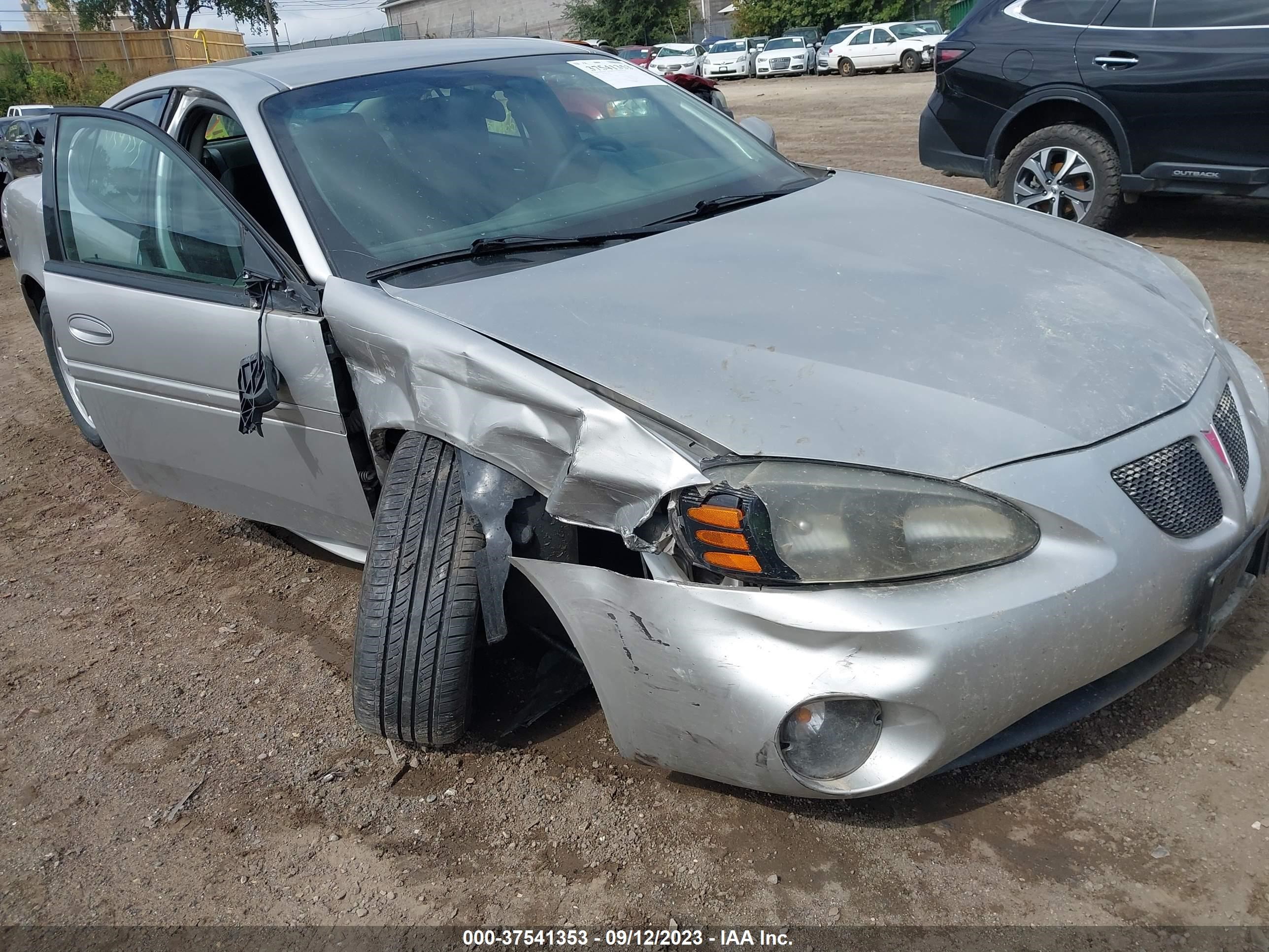 PONTIAC GRAND PRIX 2008 2g2wp552281170183