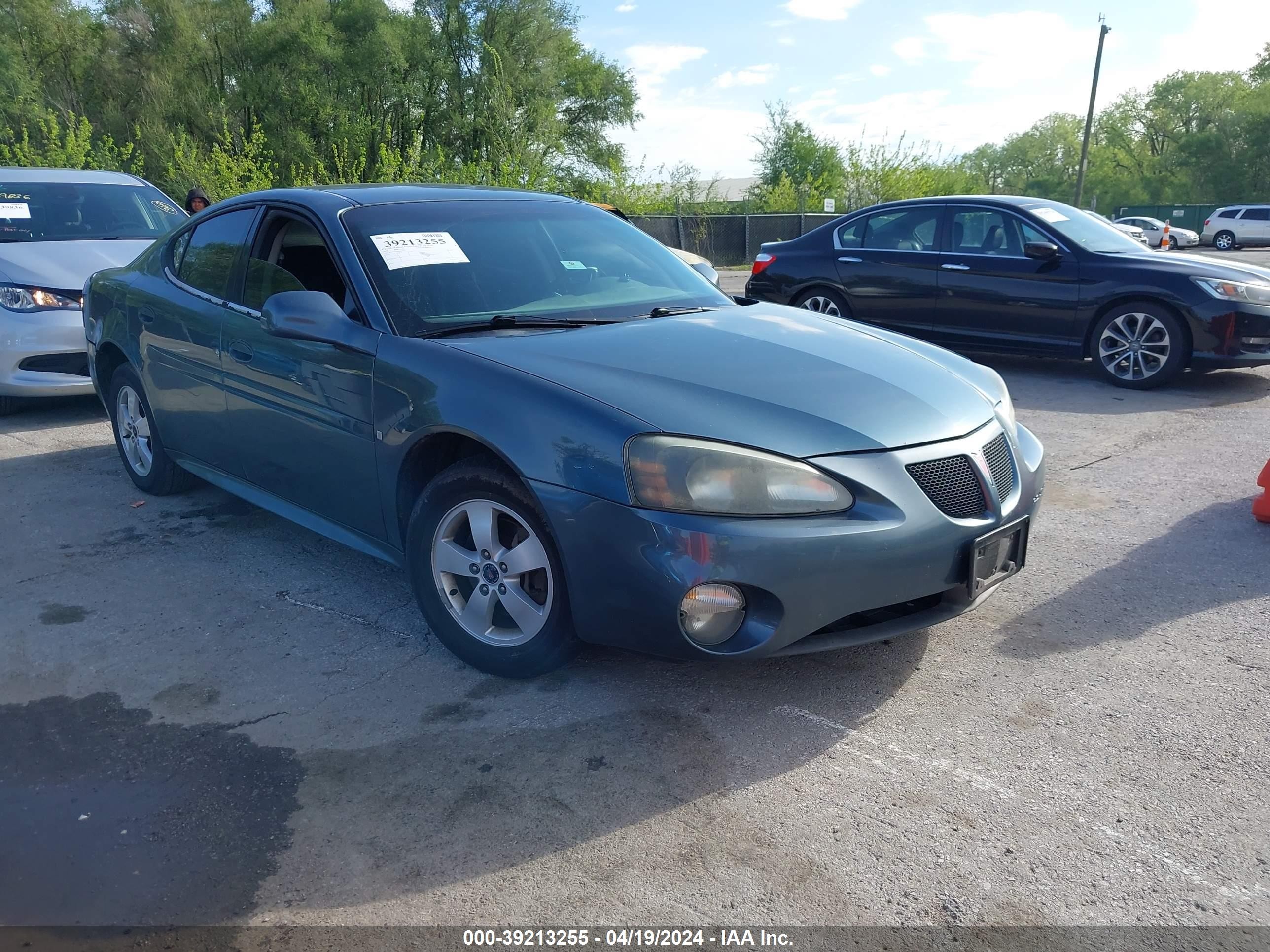 PONTIAC GRAND PRIX 2006 2g2wp552561113621