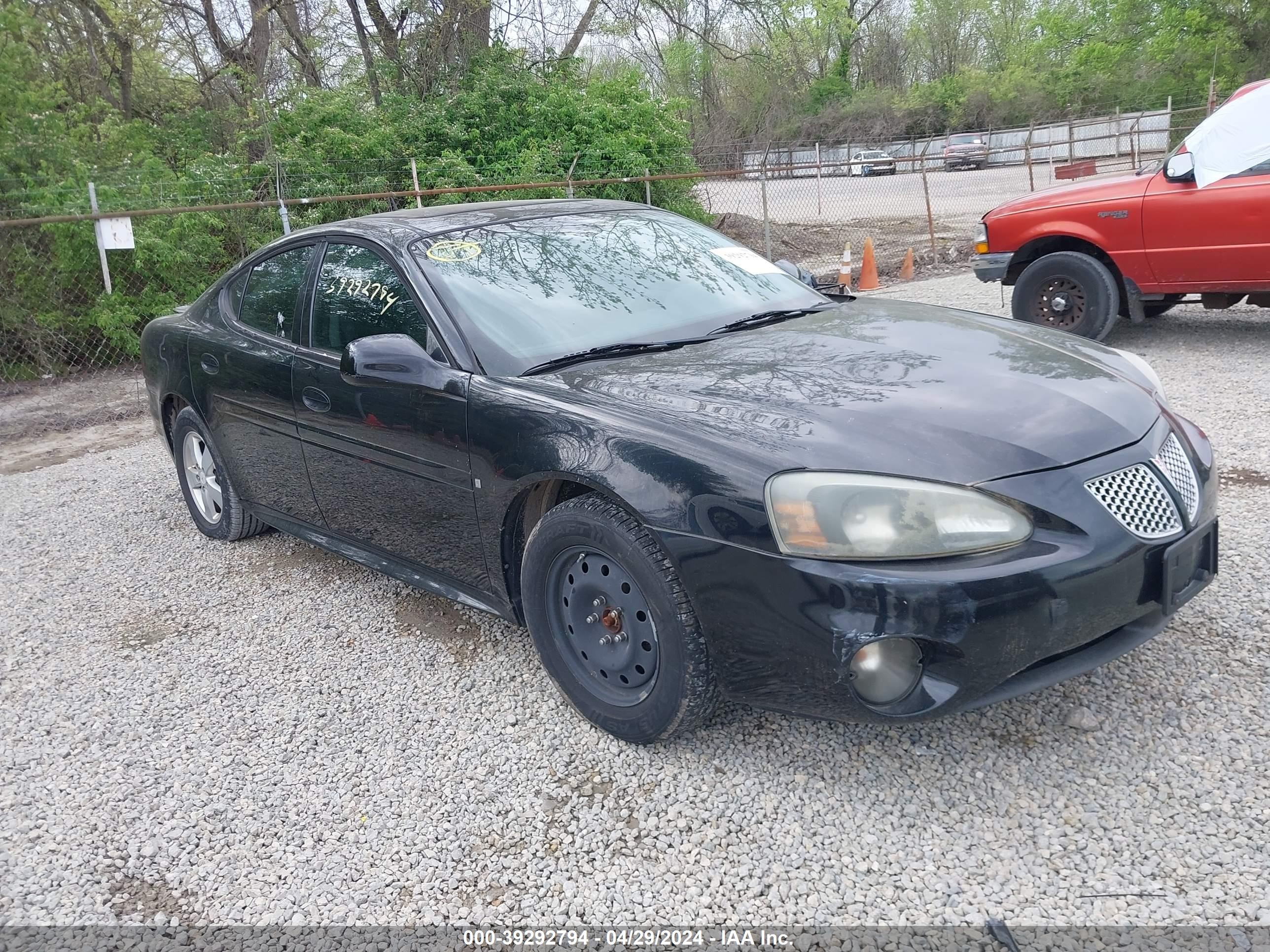 PONTIAC GRAND PRIX 2007 2g2wp552671118571