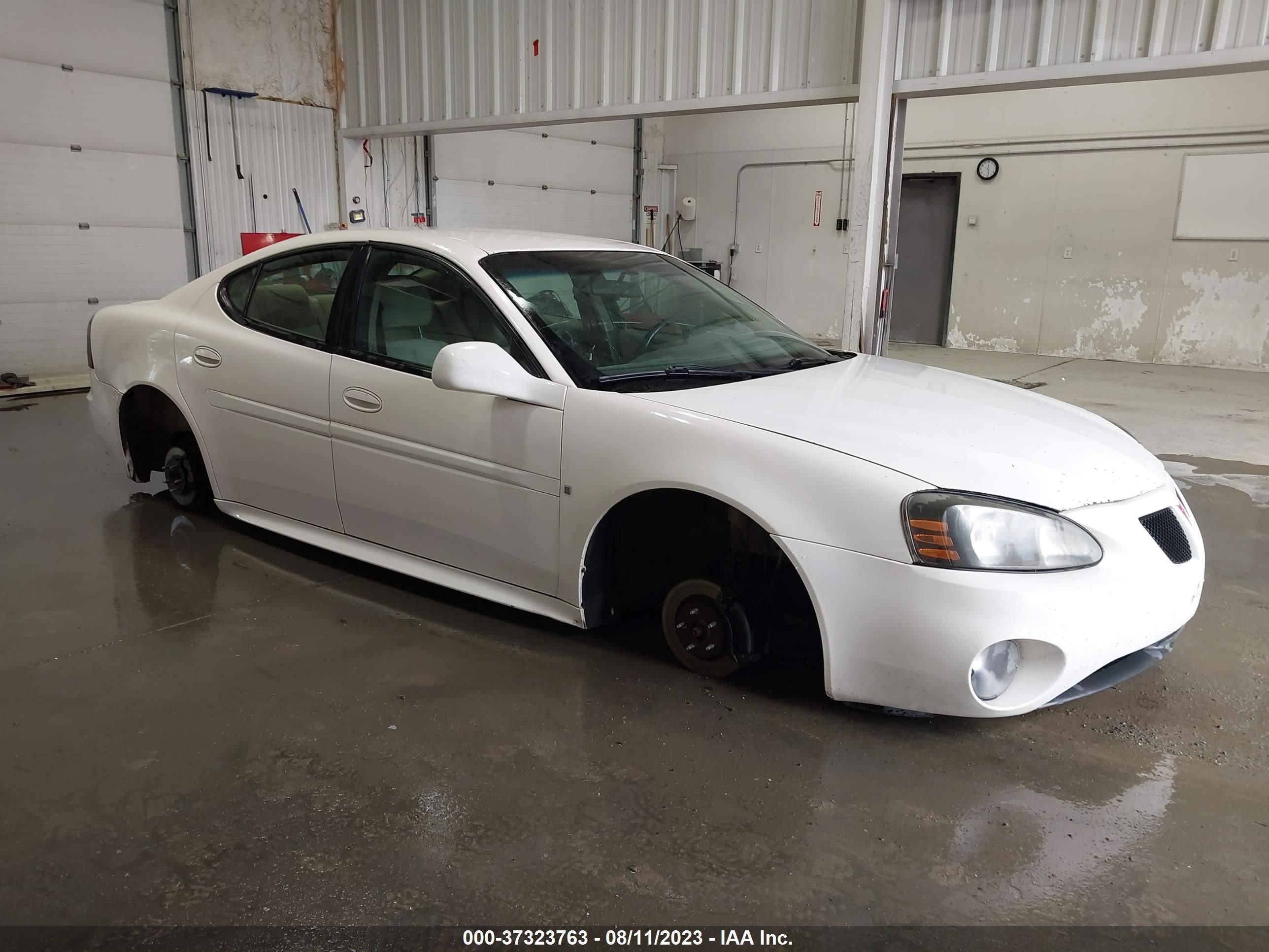 PONTIAC GRAND PRIX 2007 2g2wp552671176521