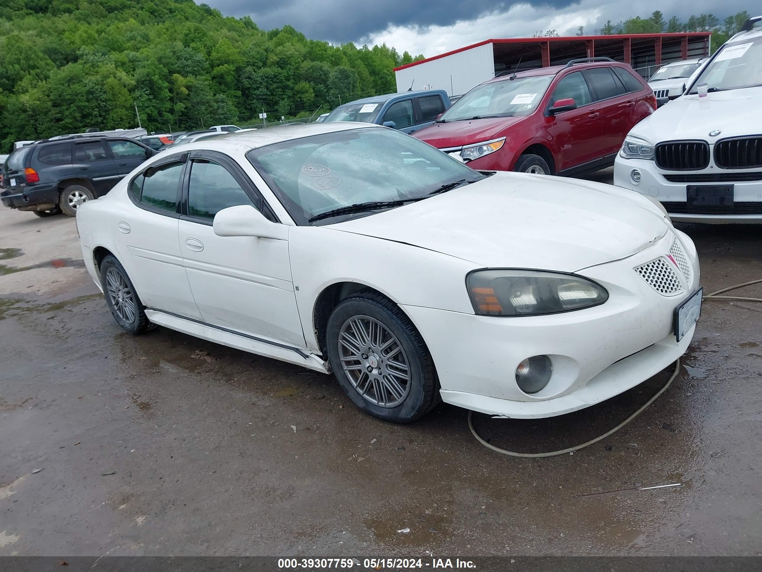 PONTIAC GRAND PRIX 2008 2g2wp552681100430