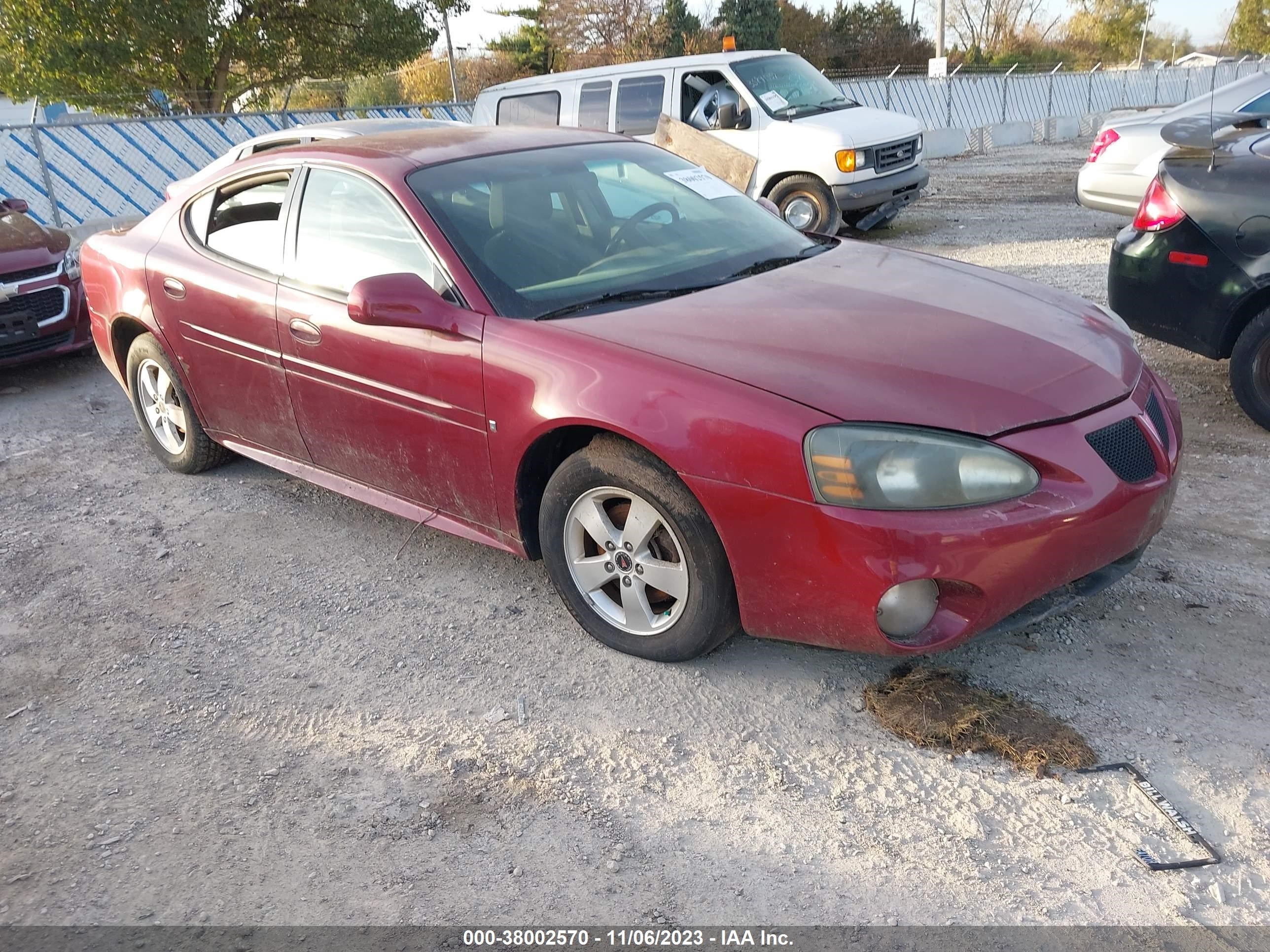 PONTIAC GRAND PRIX 2006 2g2wp552861216483